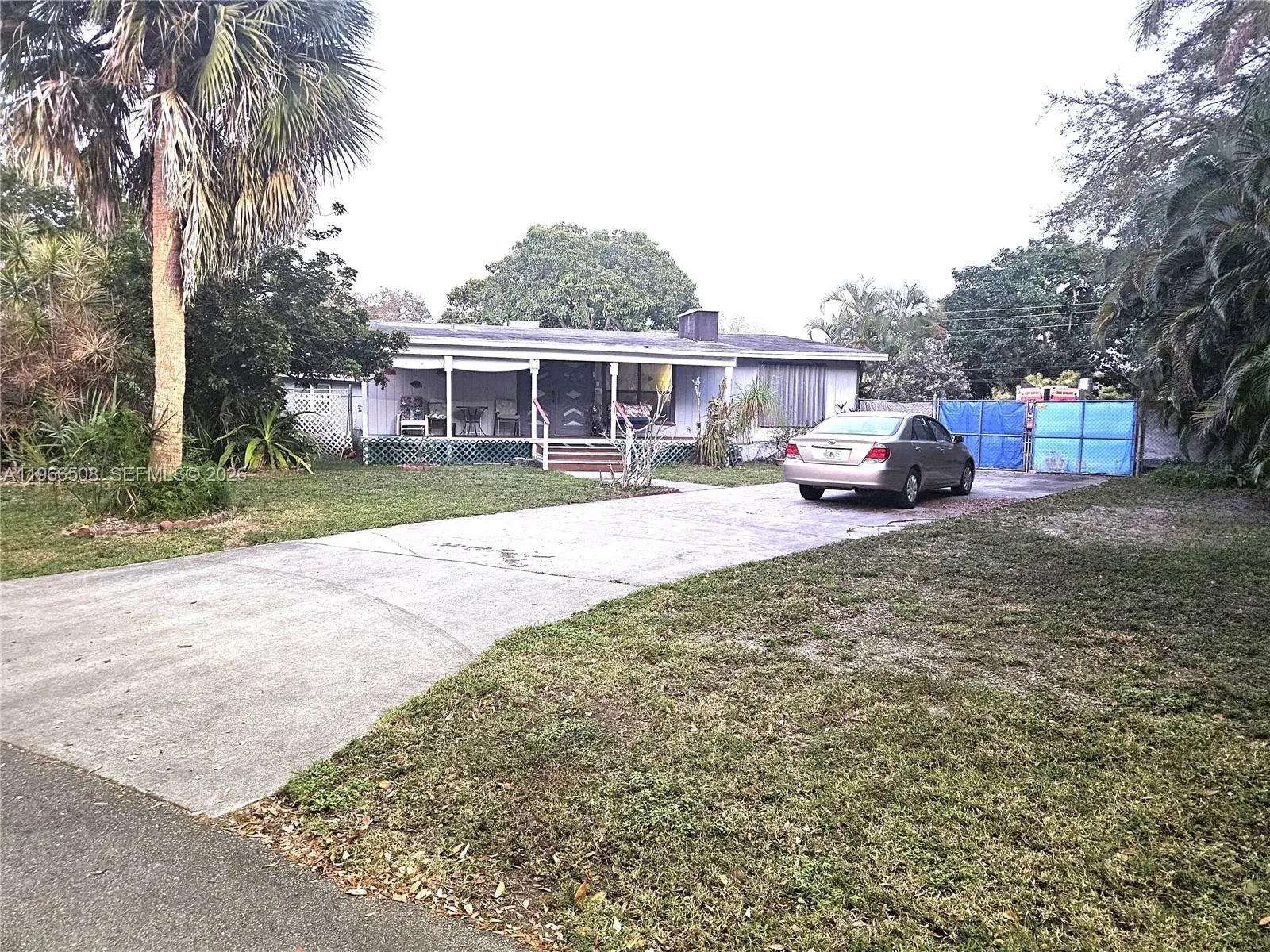 5096 Sw 28 Ter, Dania Beach, Florida 33312, Dania Beach, Florida 33312, 3 Bedrooms Bedrooms, ,2 BathroomsBathrooms,Residential,For Sale,5096 Sw 28 Ter, Dania Beach, Florida 33312,A11966508