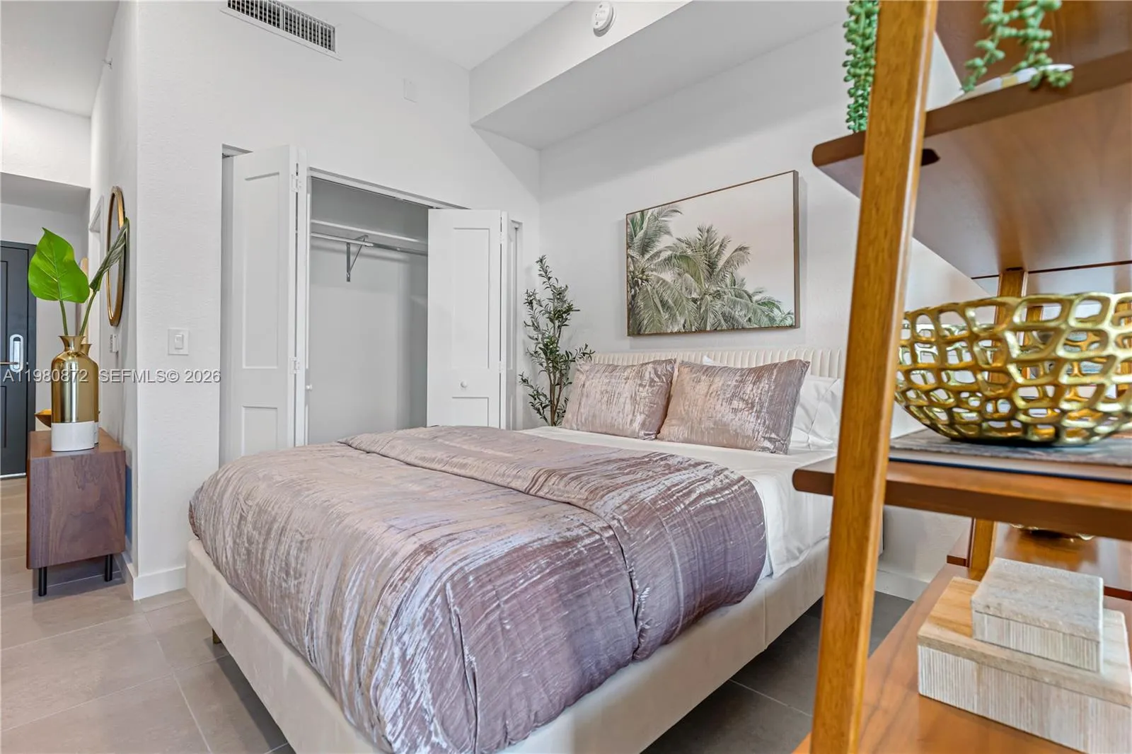 4 N Federal Hwy 641, Dania Beach, Florida 33004, Dania Beach, Florida 33004, ,1 BathroomBathrooms,Residential Lease,For Rent,4 N Federal Hwy 641, Dania Beach, Florida 33004,A11980872