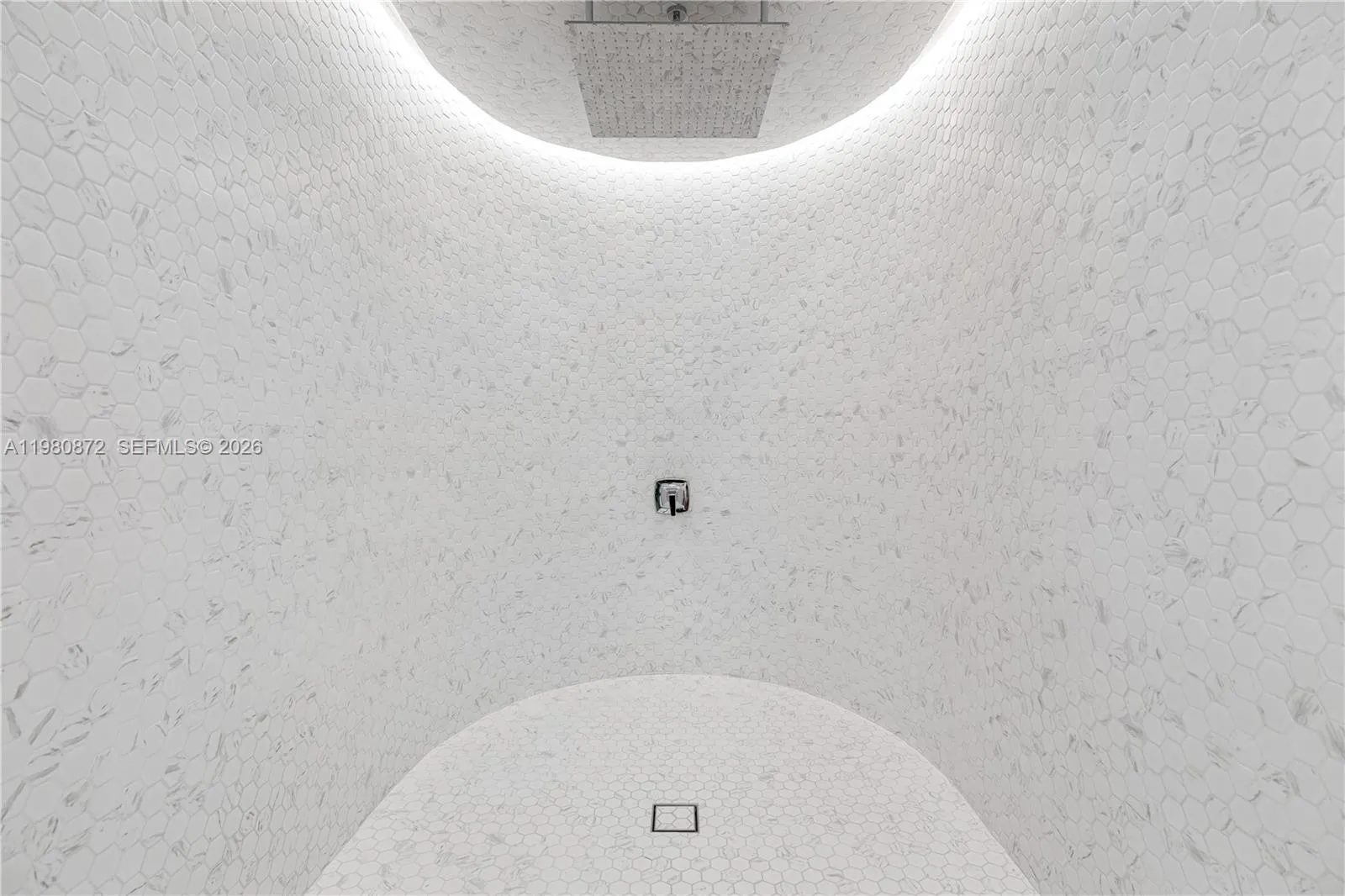 Spa - Rain Shower - Zen Suite