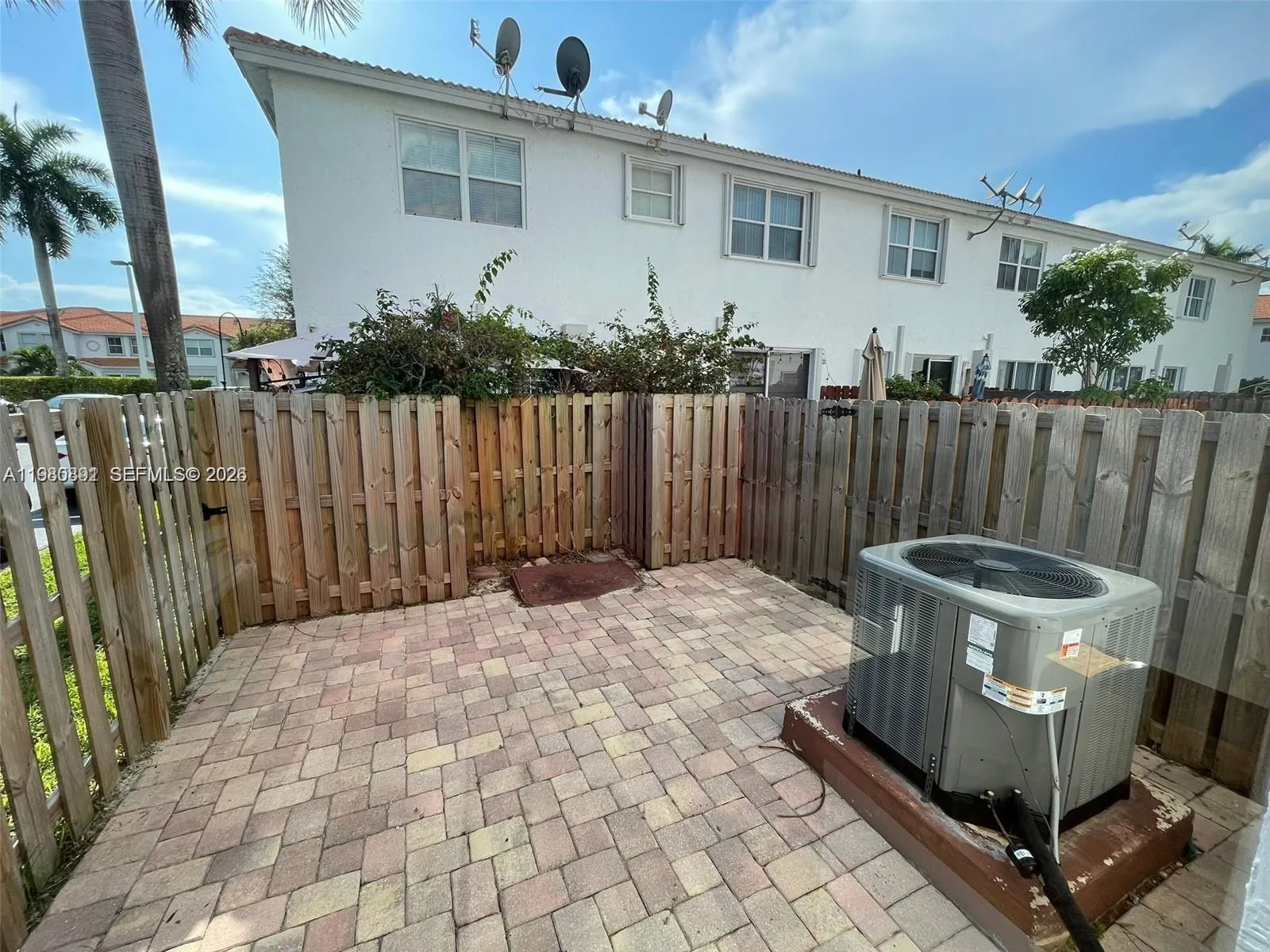 5440 Nw 107th Ave 201, Doral, Florida 33178, Doral, Florida 33178, 3 Bedrooms Bedrooms, ,3 BathroomsBathrooms,Residential Lease,For Rent,5440 Nw 107th Ave 201, Doral, Florida 33178,A11980891