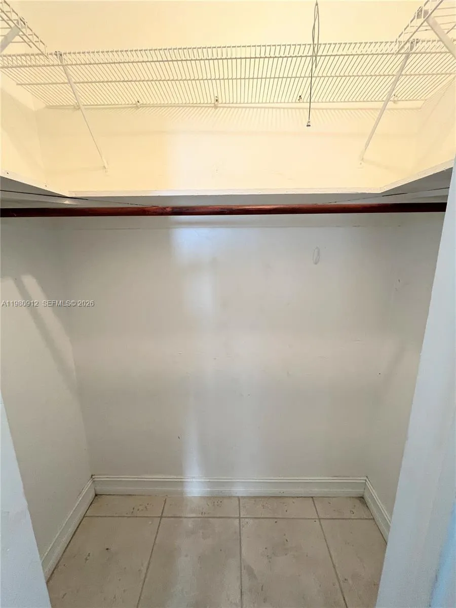 350 75th St 202, Miami Beach, Florida 33141, Miami Beach, Florida 33141, 1 Bedroom Bedrooms, ,1 BathroomBathrooms,Residential Lease,For Rent,350 75th St 202, Miami Beach, Florida 33141,A11980912
