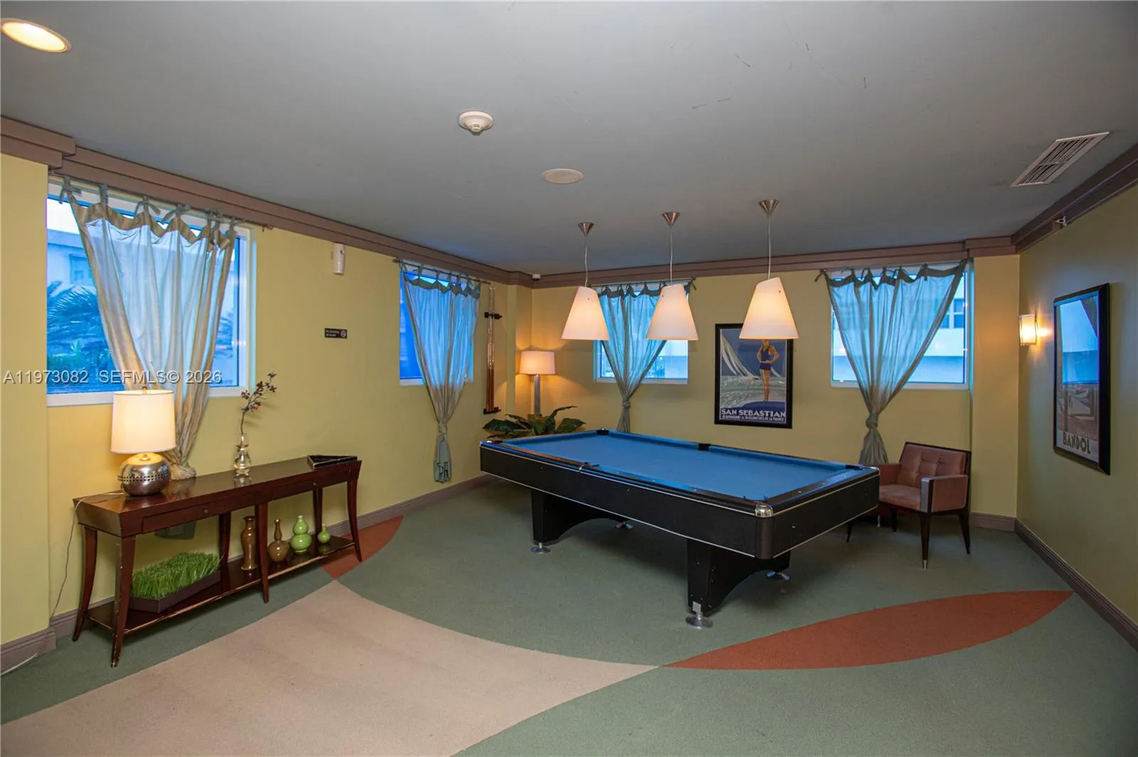 9172 Ne Collins Ave 312, Surfside, Florida 33154, Surfside, Florida 33154, 2 Bedrooms Bedrooms, ,2 BathroomsBathrooms,Residential Lease,For Rent,9172 Ne Collins Ave 312, Surfside, Florida 33154,A11973082