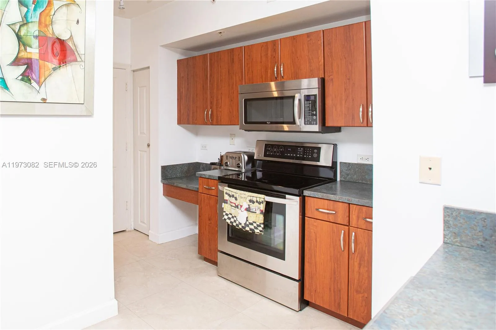 9172 Ne Collins Ave 312, Surfside, Florida 33154, Surfside, Florida 33154, 2 Bedrooms Bedrooms, ,2 BathroomsBathrooms,Residential Lease,For Rent,9172 Ne Collins Ave 312, Surfside, Florida 33154,A11973082