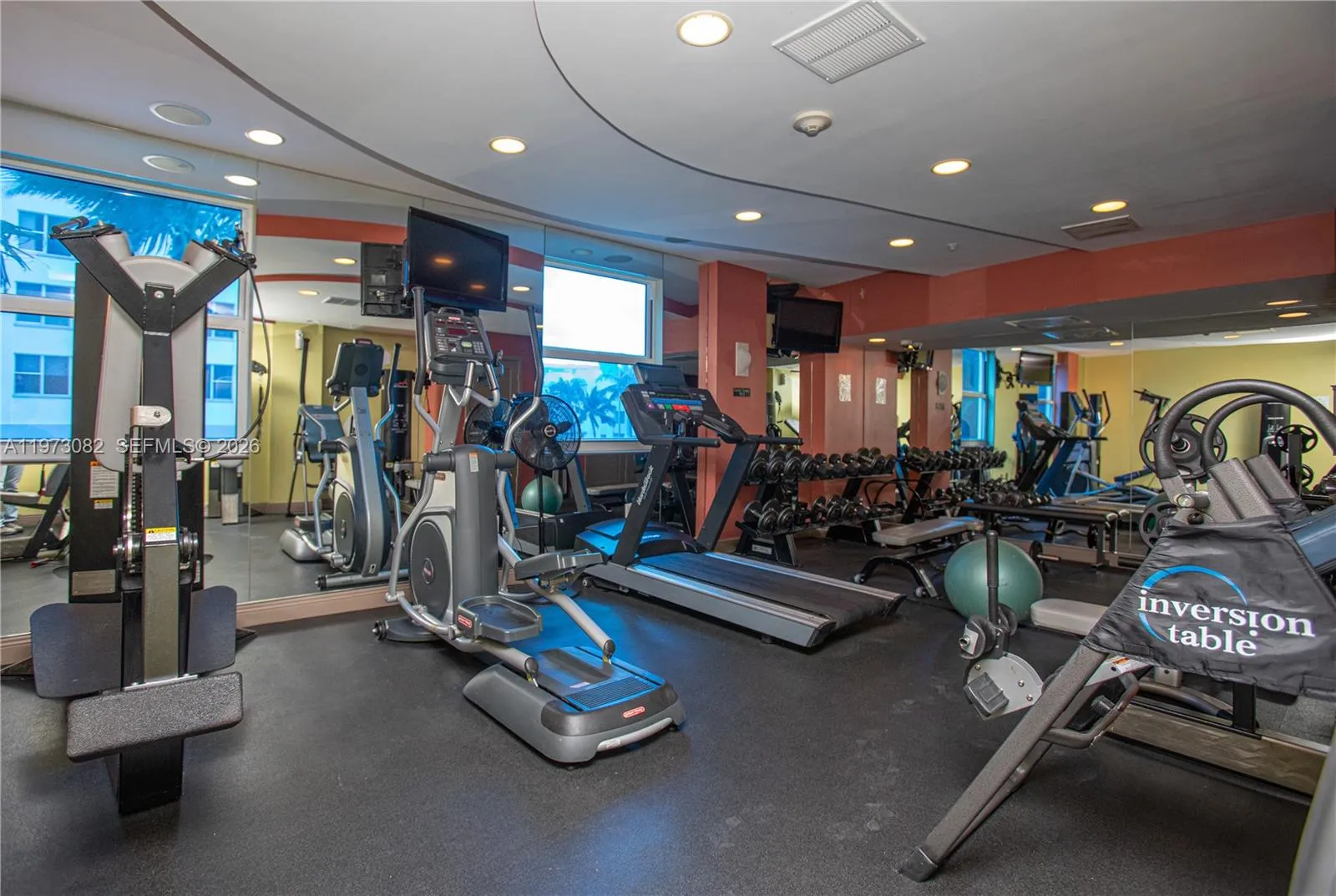 9172 Ne Collins Ave 312, Surfside, Florida 33154, Surfside, Florida 33154, 2 Bedrooms Bedrooms, ,2 BathroomsBathrooms,Residential Lease,For Rent,9172 Ne Collins Ave 312, Surfside, Florida 33154,A11973082