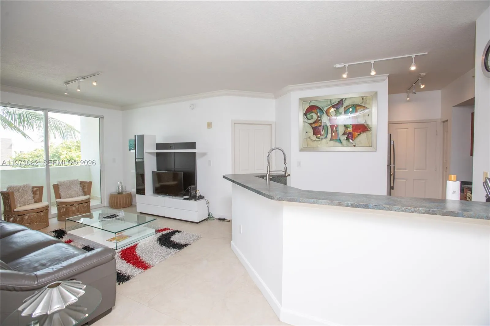 9172 Ne Collins Ave 312, Surfside, Florida 33154, Surfside, Florida 33154, 2 Bedrooms Bedrooms, ,2 BathroomsBathrooms,Residential Lease,For Rent,9172 Ne Collins Ave 312, Surfside, Florida 33154,A11973082