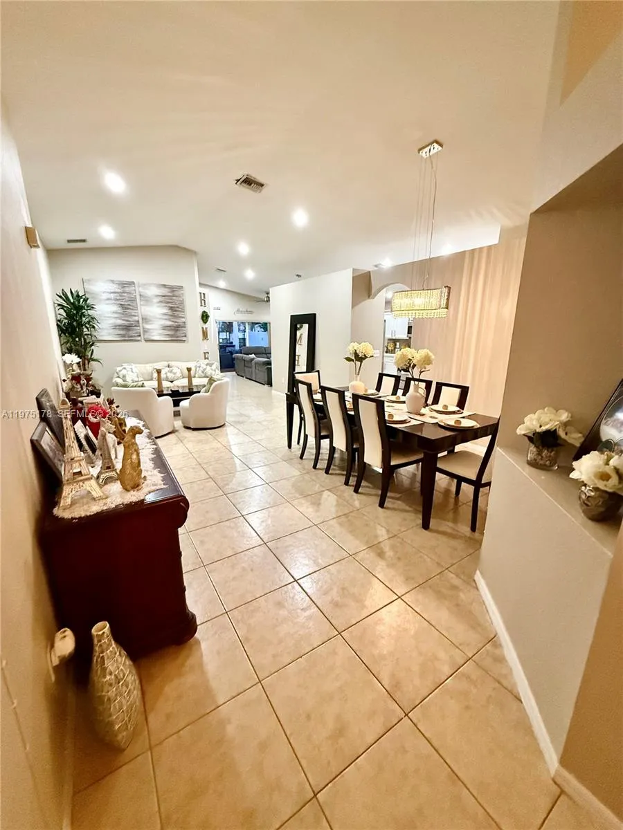 12718 Sw 47th St, Miramar, Florida 33027, Miramar, Florida 33027, 4 Bedrooms Bedrooms, ,2 BathroomsBathrooms,Residential,For Sale,12718 Sw 47th St, Miramar, Florida 33027,A11975178