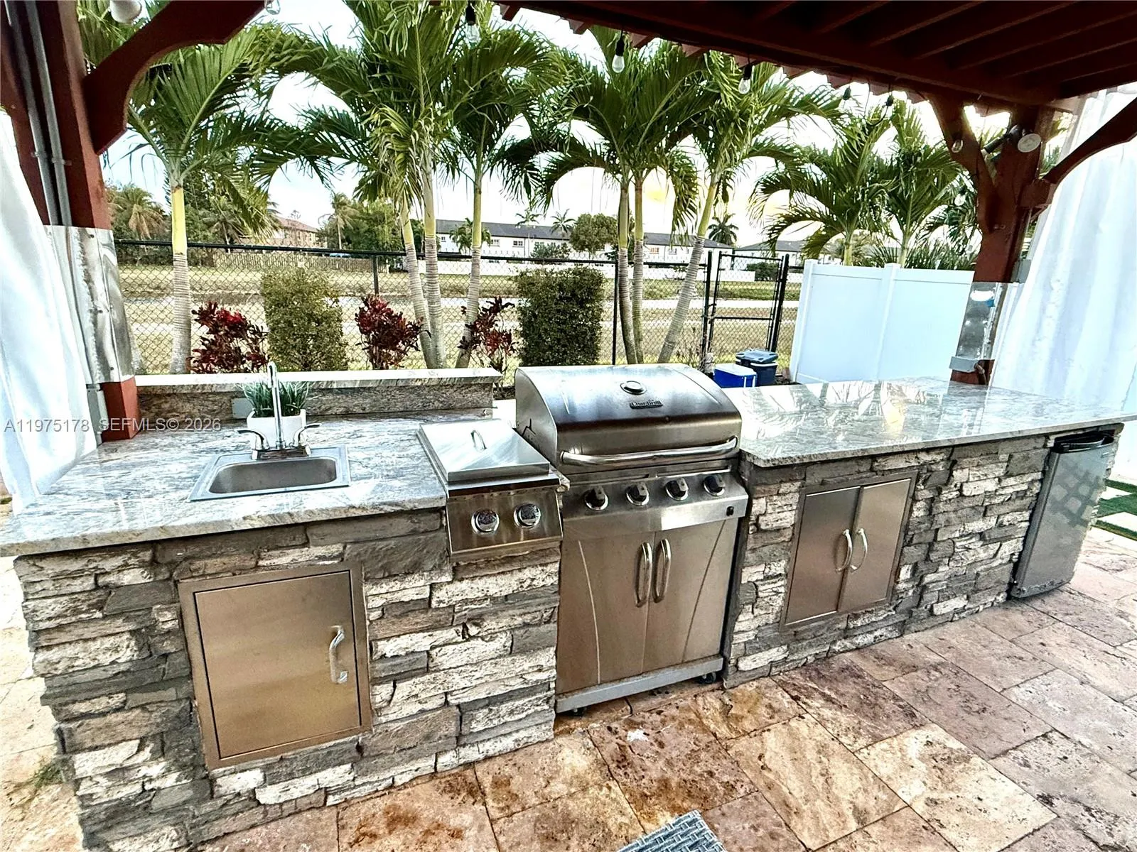 12718 Sw 47th St, Miramar, Florida 33027, Miramar, Florida 33027, 4 Bedrooms Bedrooms, ,2 BathroomsBathrooms,Residential,For Sale,12718 Sw 47th St, Miramar, Florida 33027,A11975178