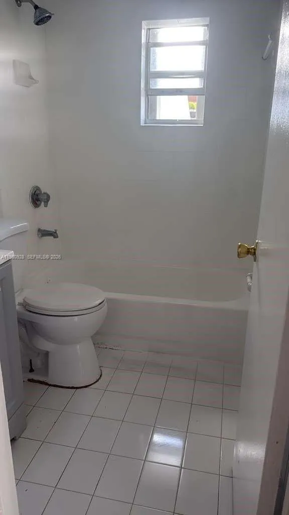 3100 Nw 91st St 3100, Miami, Florida 33147, Miami, Florida 33147, 1 Bedroom Bedrooms, ,1 BathroomBathrooms,Residential Lease,For Rent,3100 Nw 91st St 3100, Miami, Florida 33147,A11980928