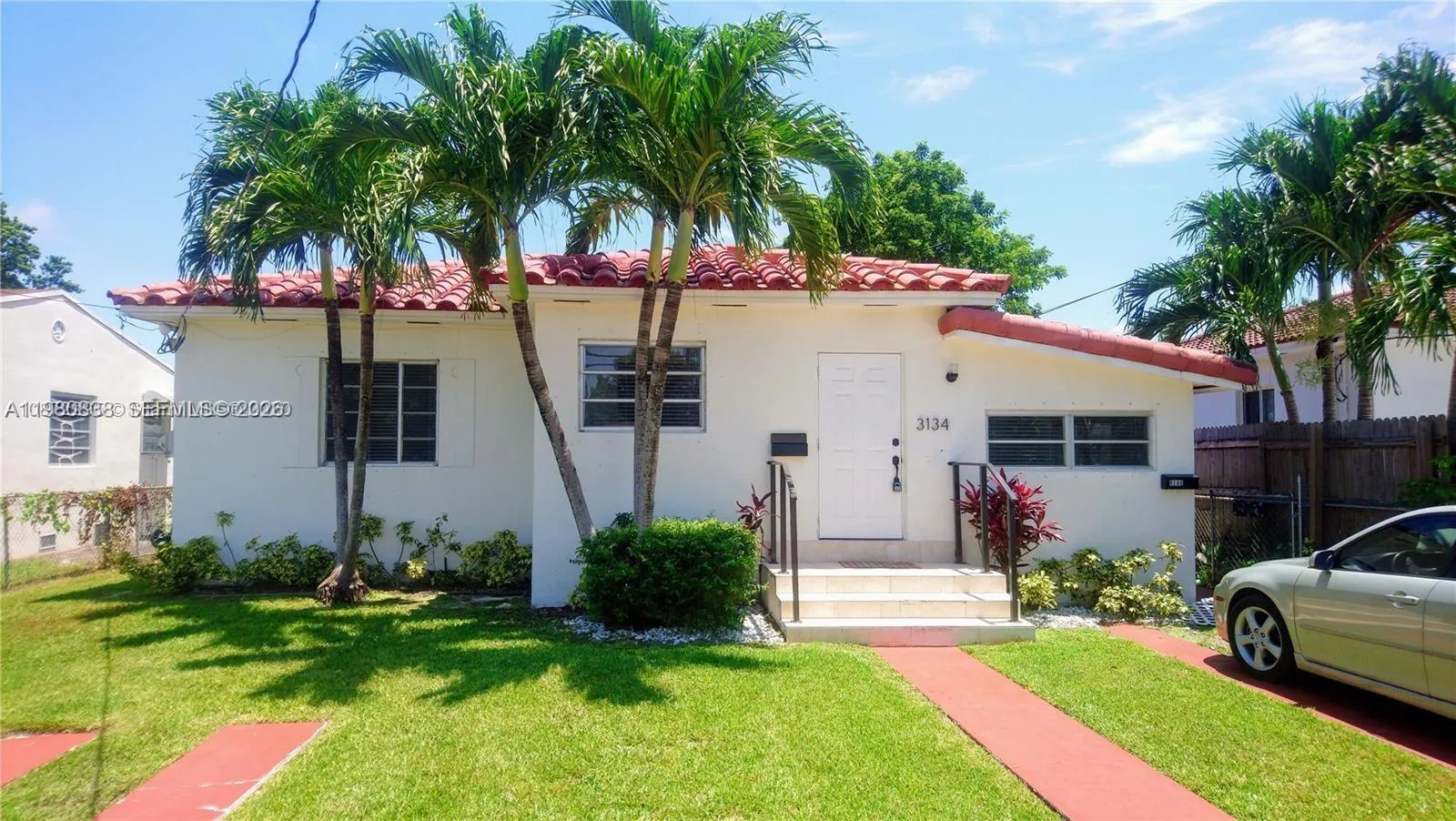 3134 Sw 25th Ter Front, Miami, Florida 33133, Miami, Florida 33133, 2 Bedrooms Bedrooms, ,2 BathroomsBathrooms,Residential Lease,For Rent,3134 Sw 25th Ter Front, Miami, Florida 33133,A11980838