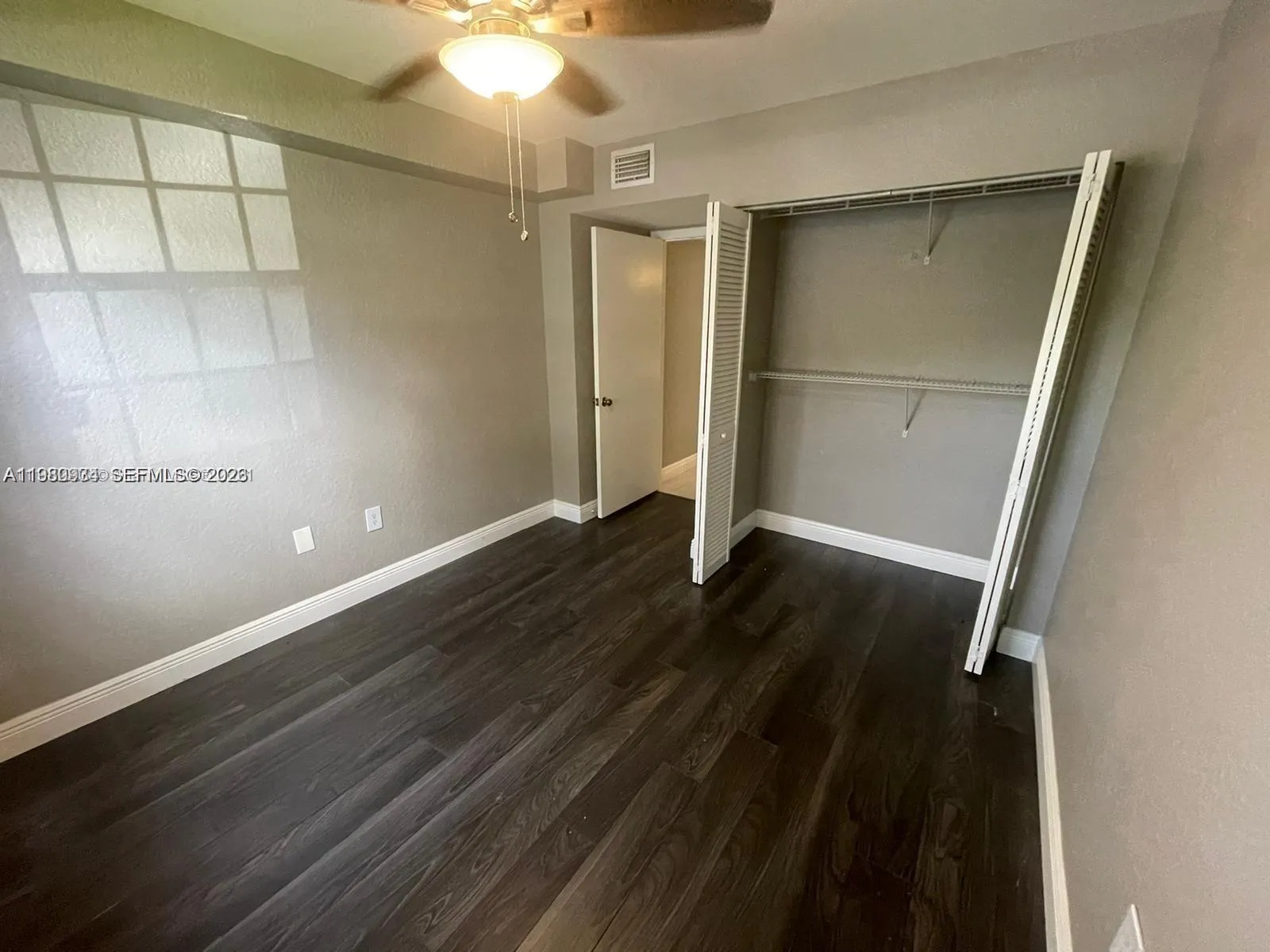 2811 N Oakland Forest Dr 110, Oakland Park, Florid, Oakland Park, Florida 33309, 2 Bedrooms Bedrooms, ,2 BathroomsBathrooms,Residential Lease,For Rent,2811 N Oakland Forest Dr 110, Oakland Park, Florid,A11980934