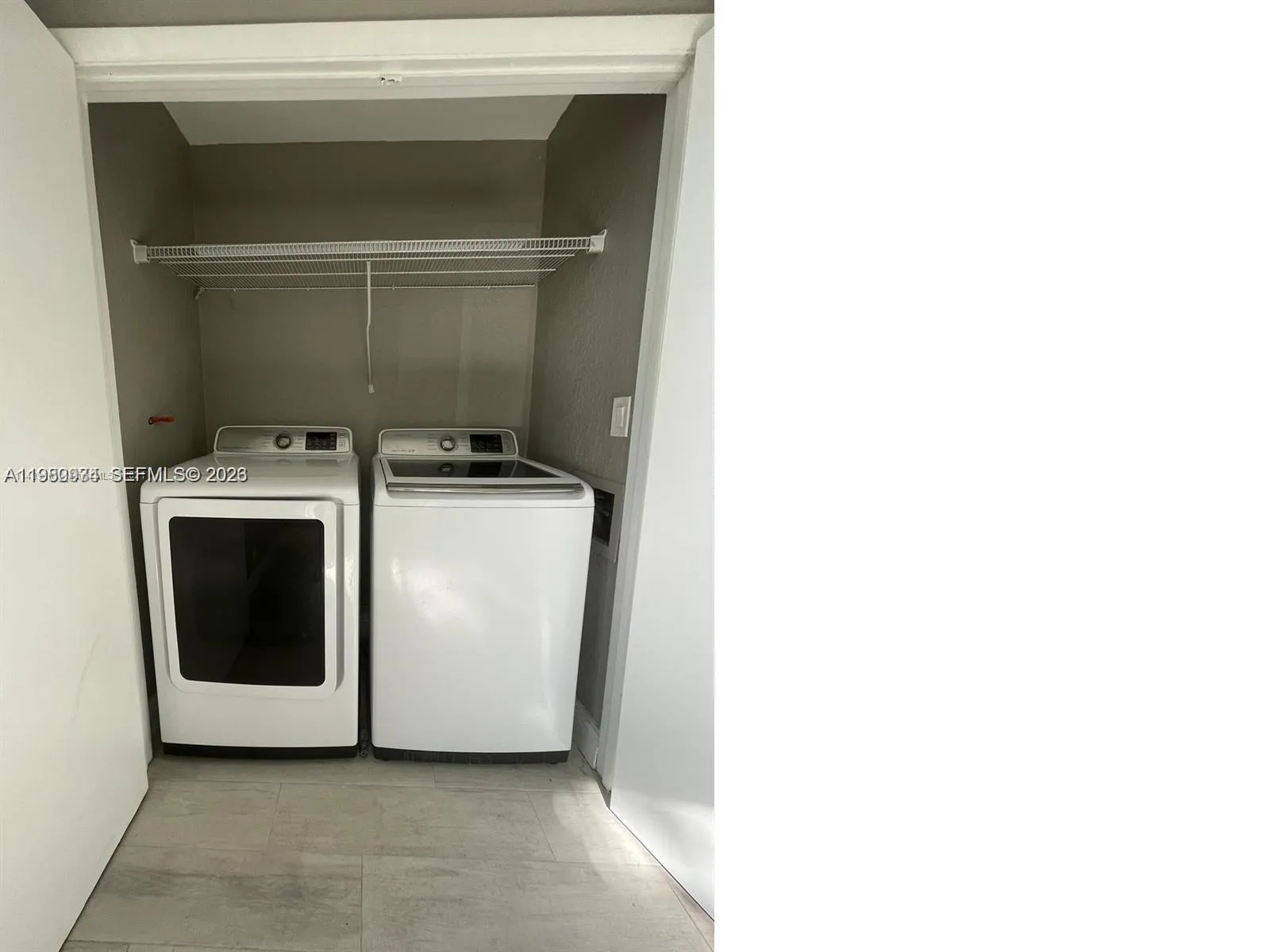2811 N Oakland Forest Dr 110, Oakland Park, Florid, Oakland Park, Florida 33309, 2 Bedrooms Bedrooms, ,2 BathroomsBathrooms,Residential Lease,For Rent,2811 N Oakland Forest Dr 110, Oakland Park, Florid,A11980934