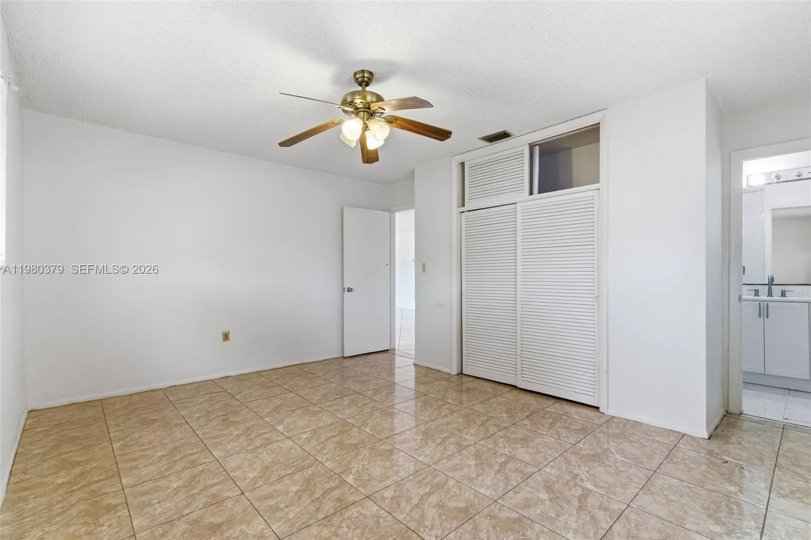 7749 Fairway Blvd, Miramar, Florida 33023, Miramar, Florida 33023, 3 Bedrooms Bedrooms, ,2 BathroomsBathrooms,Residential,For Sale,7749 Fairway Blvd, Miramar, Florida 33023,A11980379
