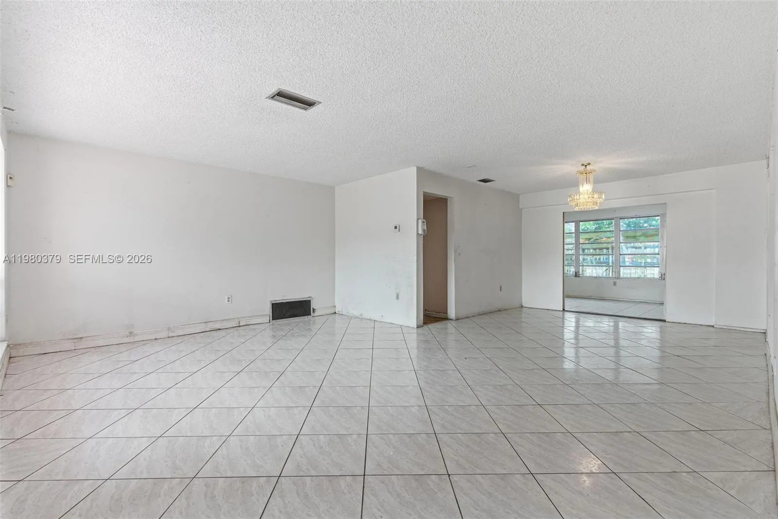 7749 Fairway Blvd, Miramar, Florida 33023, Miramar, Florida 33023, 3 Bedrooms Bedrooms, ,2 BathroomsBathrooms,Residential,For Sale,7749 Fairway Blvd, Miramar, Florida 33023,A11980379