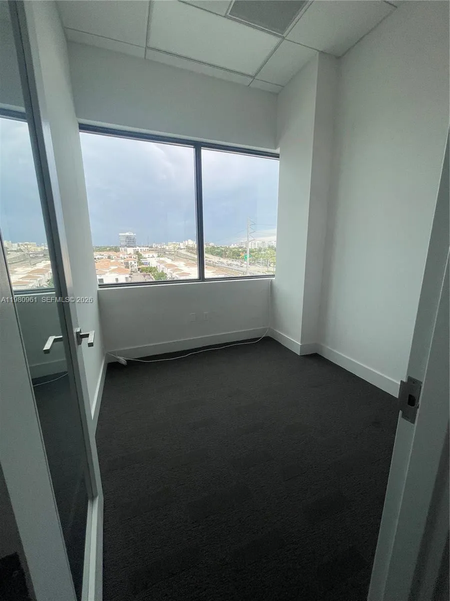 19790 W Dixie Hwy 610, Aventura, Florida 33180, Aventura, Florida 33180, ,Commercial Sale,For Sale,19790 W Dixie Hwy 610, Aventura, Florida 33180,A11980961