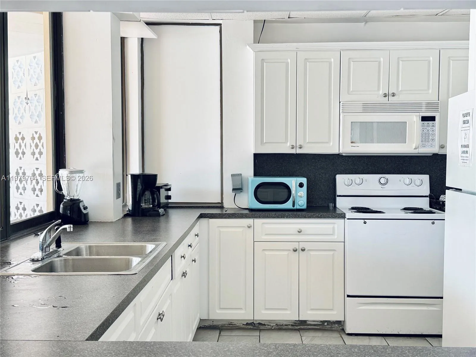 7891 N Sunrise Lakes Dr 310, Sunrise, Florida 3332, Sunrise, Florida 33322, 2 Bedrooms Bedrooms, ,2 BathroomsBathrooms,Residential,For Sale,7891 N Sunrise Lakes Dr 310, Sunrise, Florida 3332,A11979764