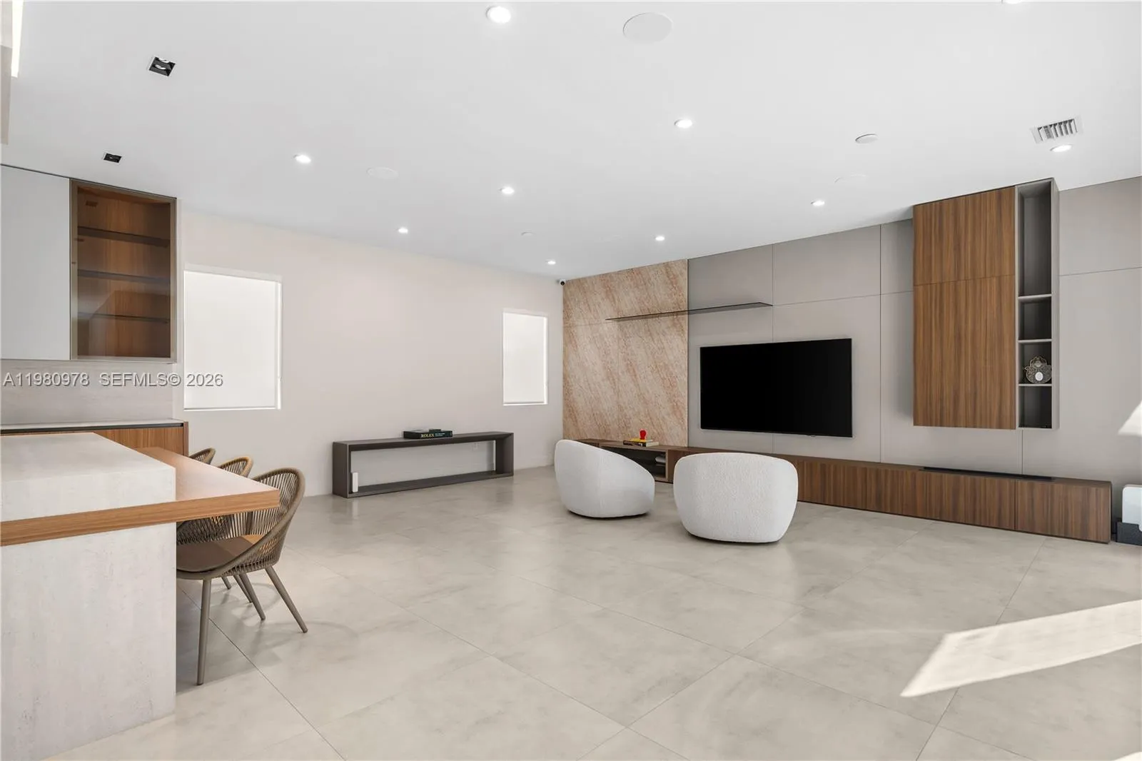 7453 Nw 100th Ct, Doral, Florida 33178, Doral, Florida 33178, 5 Bedrooms Bedrooms, ,5 BathroomsBathrooms,Residential,For Sale,7453 Nw 100th Ct, Doral, Florida 33178,A11980978