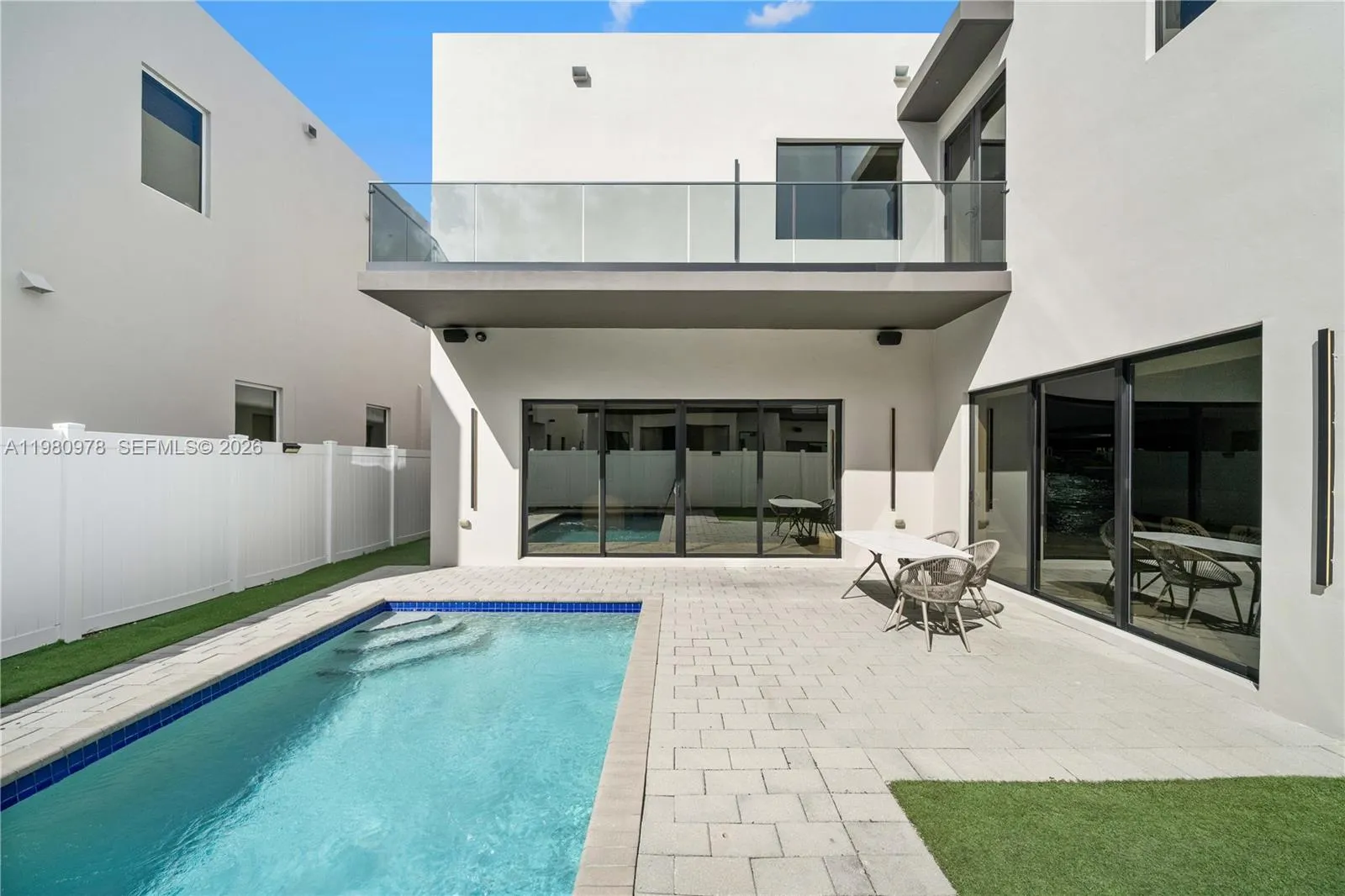 7453 Nw 100th Ct, Doral, Florida 33178, Doral, Florida 33178, 5 Bedrooms Bedrooms, ,5 BathroomsBathrooms,Residential,For Sale,7453 Nw 100th Ct, Doral, Florida 33178,A11980978