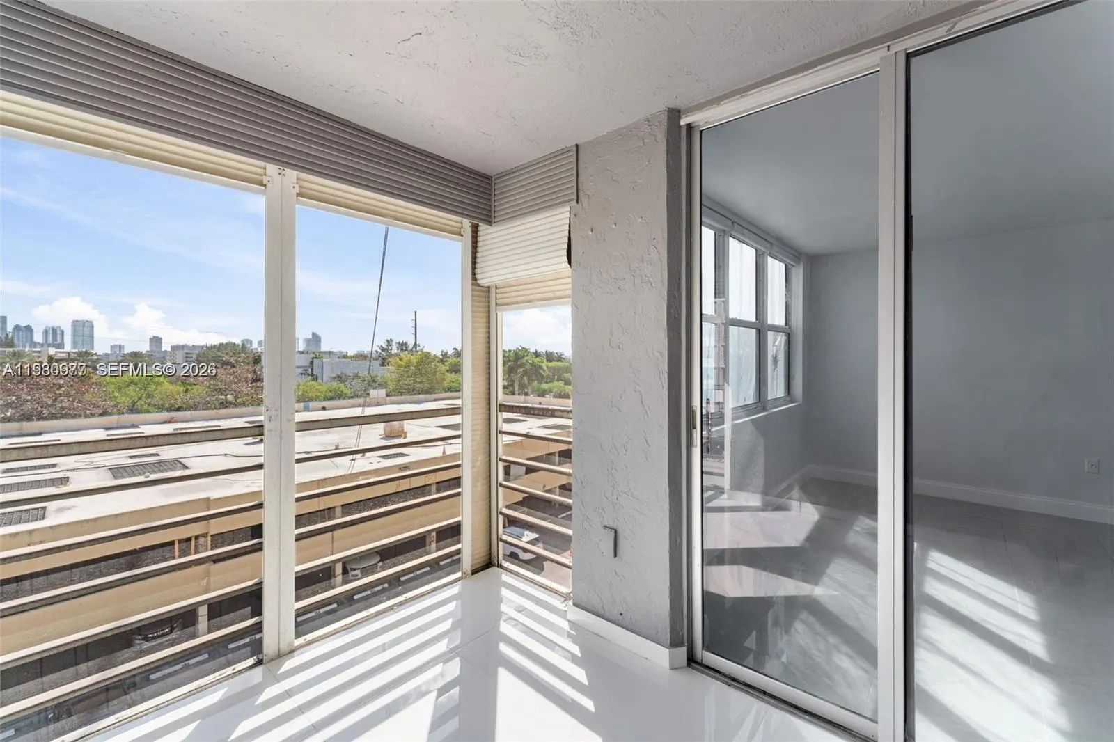 17890 W Dixie Hwy 501, North Miami Beach, Florida, North Miami Beach, Florida 33160, 2 Bedrooms Bedrooms, ,2 BathroomsBathrooms,Residential Lease,For Rent,17890 W Dixie Hwy 501, North Miami Beach, Florida ,A11980977