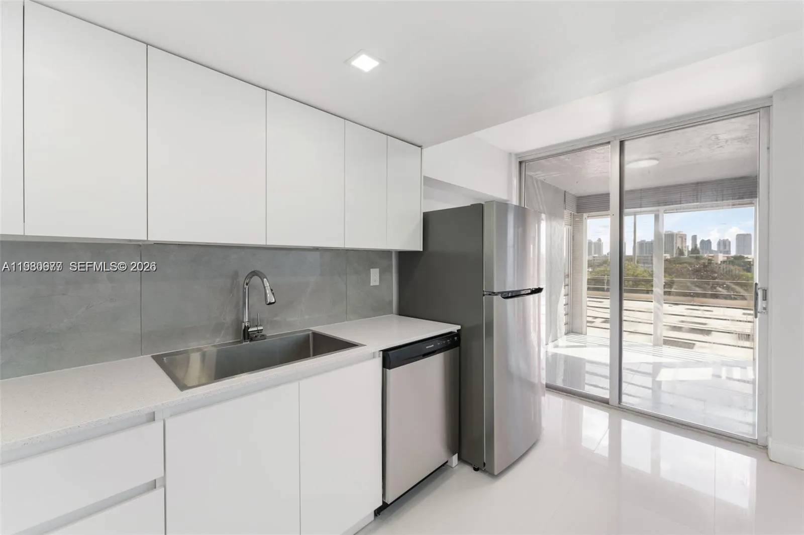 17890 W Dixie Hwy 501, North Miami Beach, Florida, North Miami Beach, Florida 33160, 2 Bedrooms Bedrooms, ,2 BathroomsBathrooms,Residential Lease,For Rent,17890 W Dixie Hwy 501, North Miami Beach, Florida ,A11980977