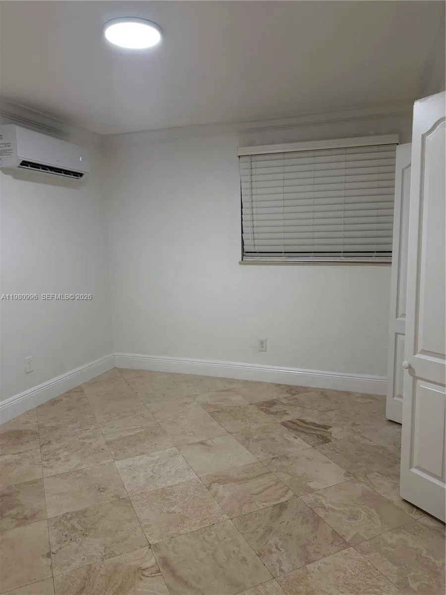 5435 Sw 153rd Ave Rd 2fl, Miami, Florida 33185, Miami, Florida 33185, 2 Bedrooms Bedrooms, ,1 BathroomBathrooms,Residential Lease,For Rent,5435 Sw 153rd Ave Rd 2fl, Miami, Florida 33185,A11980996