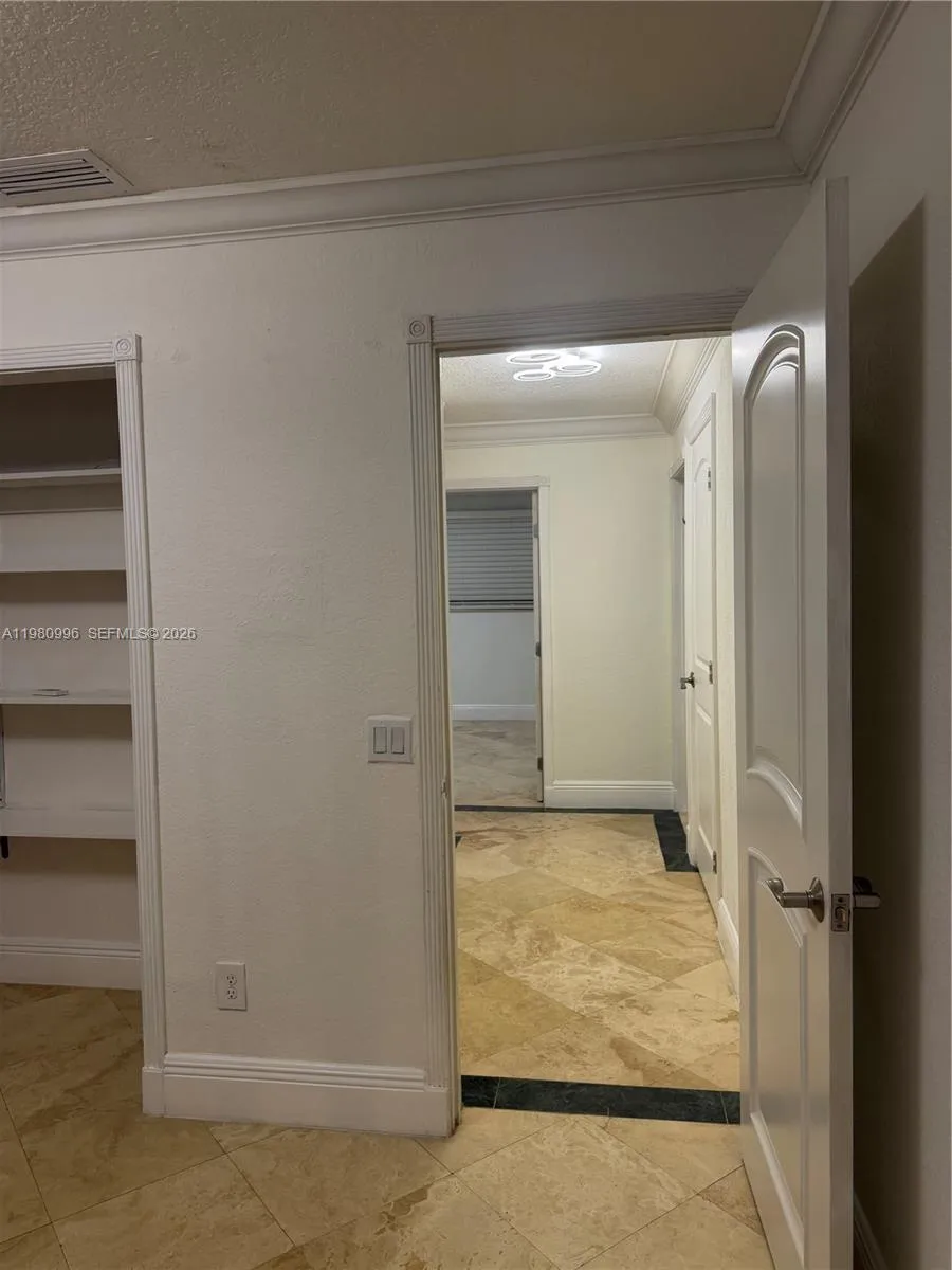 5435 Sw 153rd Ave Rd 2fl, Miami, Florida 33185, Miami, Florida 33185, 2 Bedrooms Bedrooms, ,1 BathroomBathrooms,Residential Lease,For Rent,5435 Sw 153rd Ave Rd 2fl, Miami, Florida 33185,A11980996