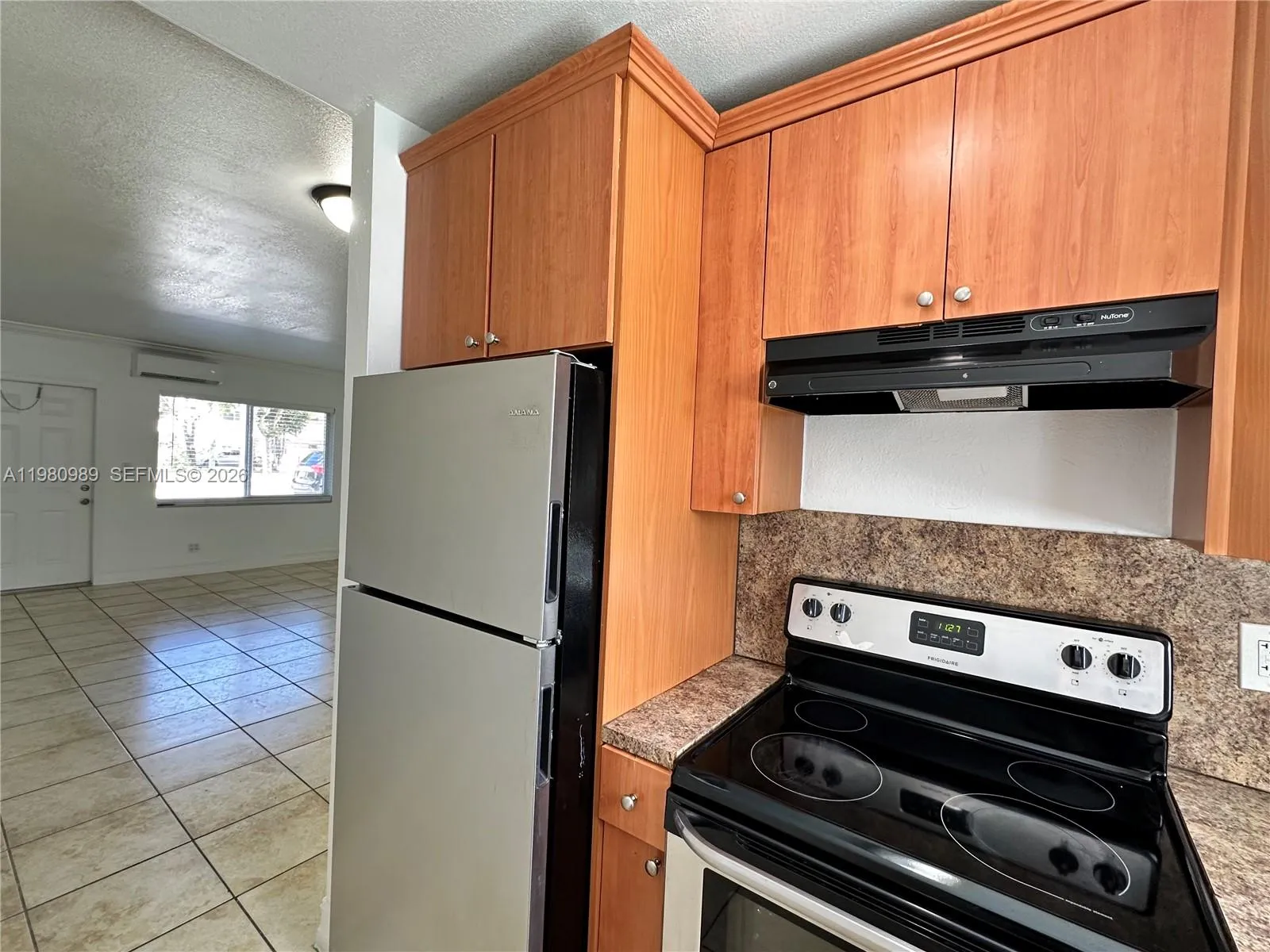 1400 Ne 56th St 113, Fort Lauderdale, Florida 3333, Fort Lauderdale, Florida 33334, ,1 BathroomBathrooms,Residential Lease,For Rent,1400 Ne 56th St 113, Fort Lauderdale, Florida 3333,A11980989