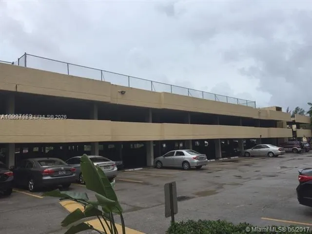 17890 W Dixie Hwy 106, North Miami Beach, Florida, North Miami Beach, Florida 33160, 3 Bedrooms Bedrooms, ,2 BathroomsBathrooms,Residential,For Sale,17890 W Dixie Hwy 106, North Miami Beach, Florida ,A11980899