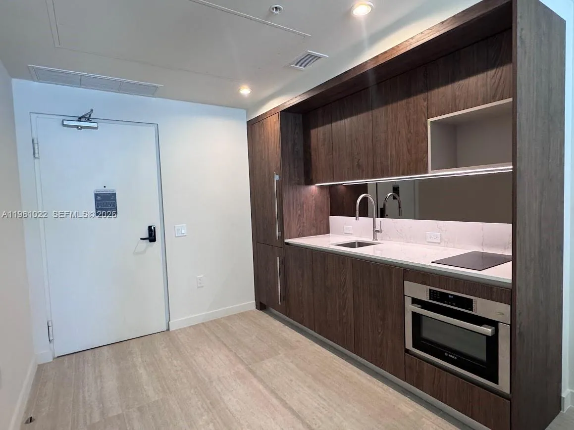 1611 Sw 2nd Av 306, Miami, Florida 33129, Miami, Florida 33129, 1 Bedroom Bedrooms, ,1 BathroomBathrooms,Residential,For Sale,1611 Sw 2nd Av 306, Miami, Florida 33129,A11981022 1611 Sw 2nd Av 306, Miami, Florida 33129, Miami, Florida 33129, 1 Bedroom Bedrooms, ,1 BathroomBathrooms,Residential,For Sale,1611 Sw 2nd Av 306, Miami, Florida 33129,A11981022