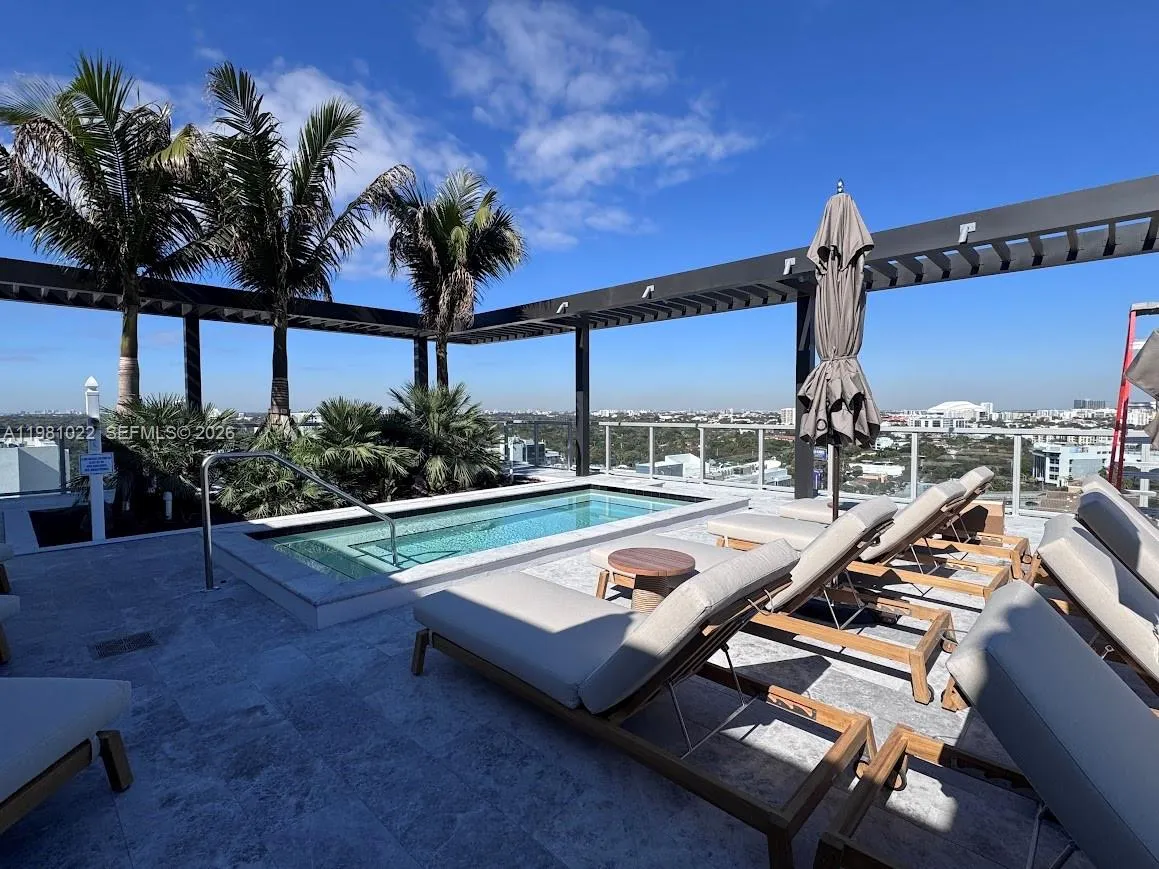 1611 Sw 2nd Av 306, Miami, Florida 33129, Miami, Florida 33129, 1 Bedroom Bedrooms, ,1 BathroomBathrooms,Residential,For Sale,1611 Sw 2nd Av 306, Miami, Florida 33129,A11981022