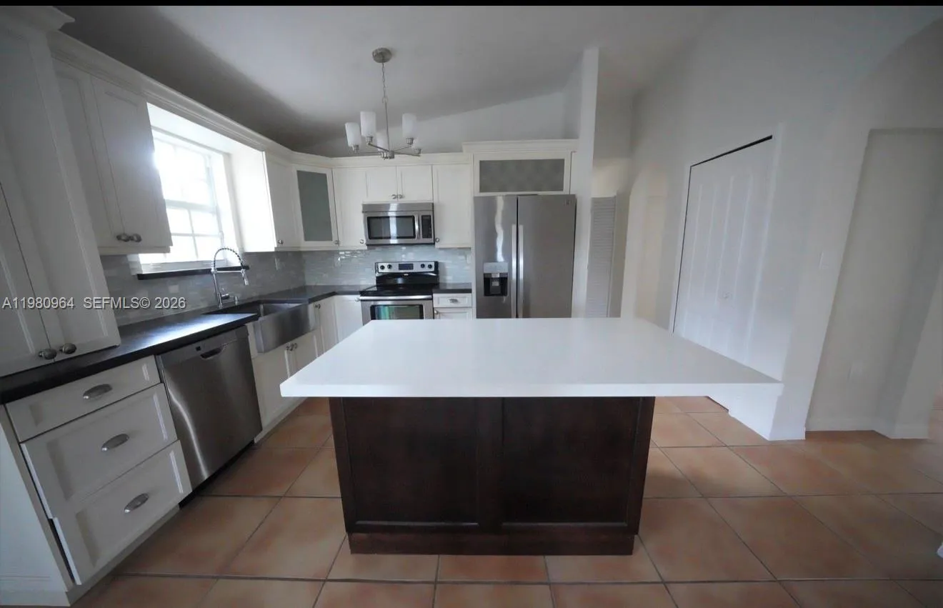 9921 Sw 164th Ct, Miami, Florida 33196, Miami, Florida 33196, 3 Bedrooms Bedrooms, ,2 BathroomsBathrooms,Residential Lease,For Rent,9921 Sw 164th Ct, Miami, Florida 33196,A11980964