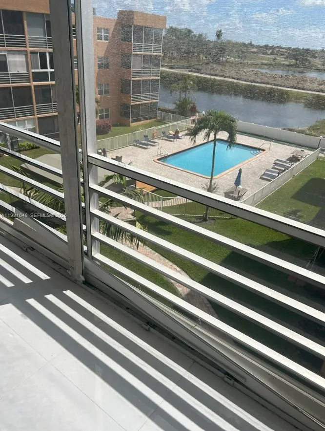 3048 E Sunrise Lakes Dr 411, Sunrise, Florida 3332, Sunrise, Florida 33322, 1 Bedroom Bedrooms, ,1 BathroomBathrooms,Residential Lease,For Rent,3048 E Sunrise Lakes Dr 411, Sunrise, Florida 3332,A11981048