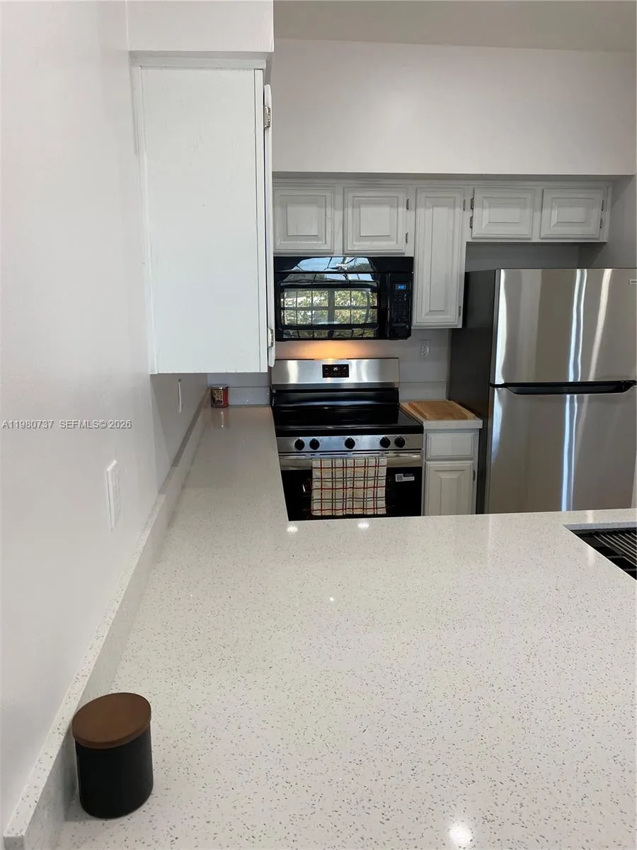 1280 S Alhambra Cir 1421, Coral Gables, Florida 33, Coral Gables, Florida 33146, 1 Bedroom Bedrooms, ,1 BathroomBathrooms,Residential Lease,For Rent,1280 S Alhambra Cir 1421, Coral Gables, Florida 33,A11980737