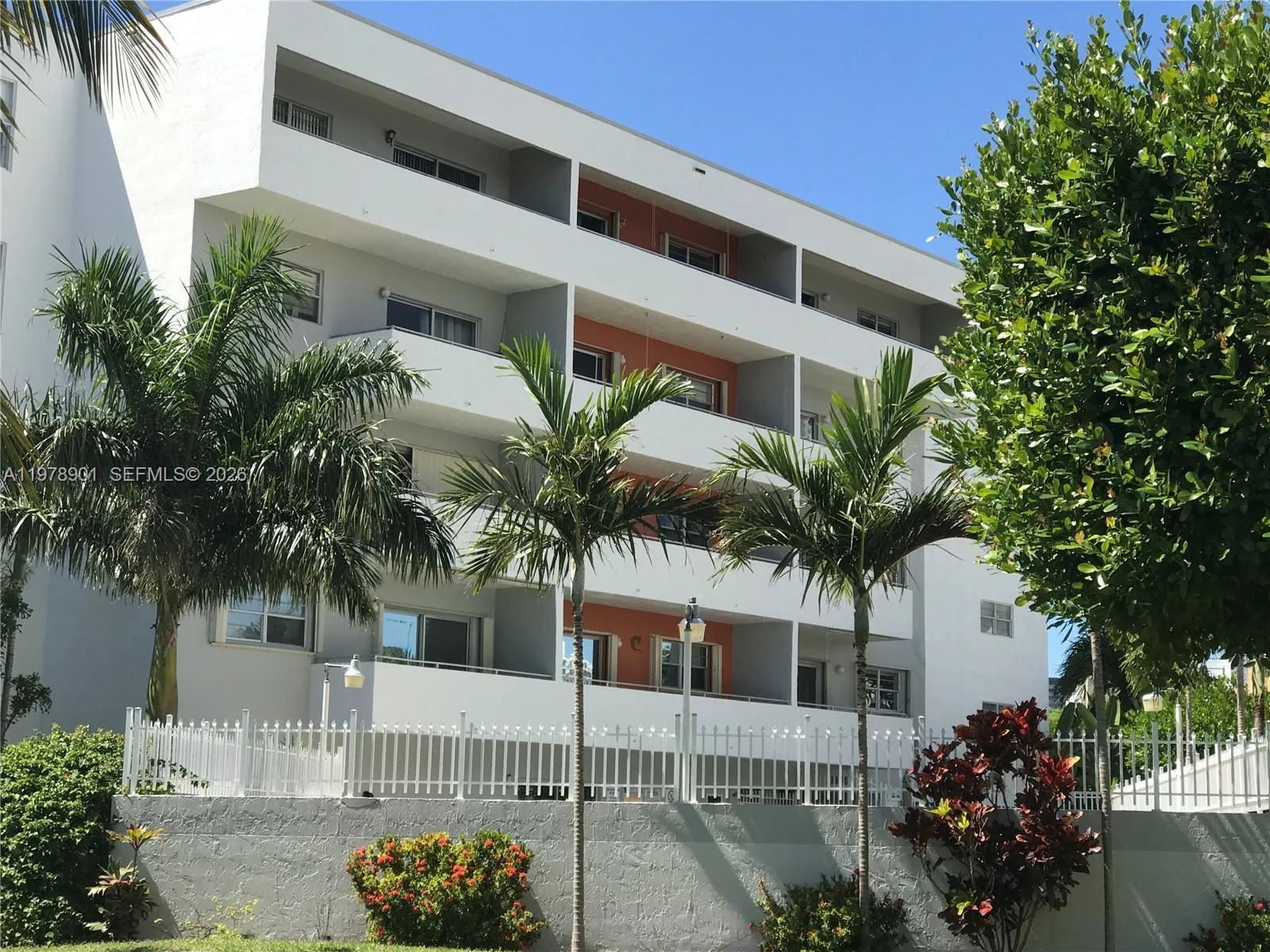 18001 N Bay Rd 403, Sunny Isles Beach, Florida 331, Sunny Isles Beach, Florida 33160, 3 Bedrooms Bedrooms, ,2 BathroomsBathrooms,Residential Lease,For Rent,18001 N Bay Rd 403, Sunny Isles Beach, Florida 331,A11978901