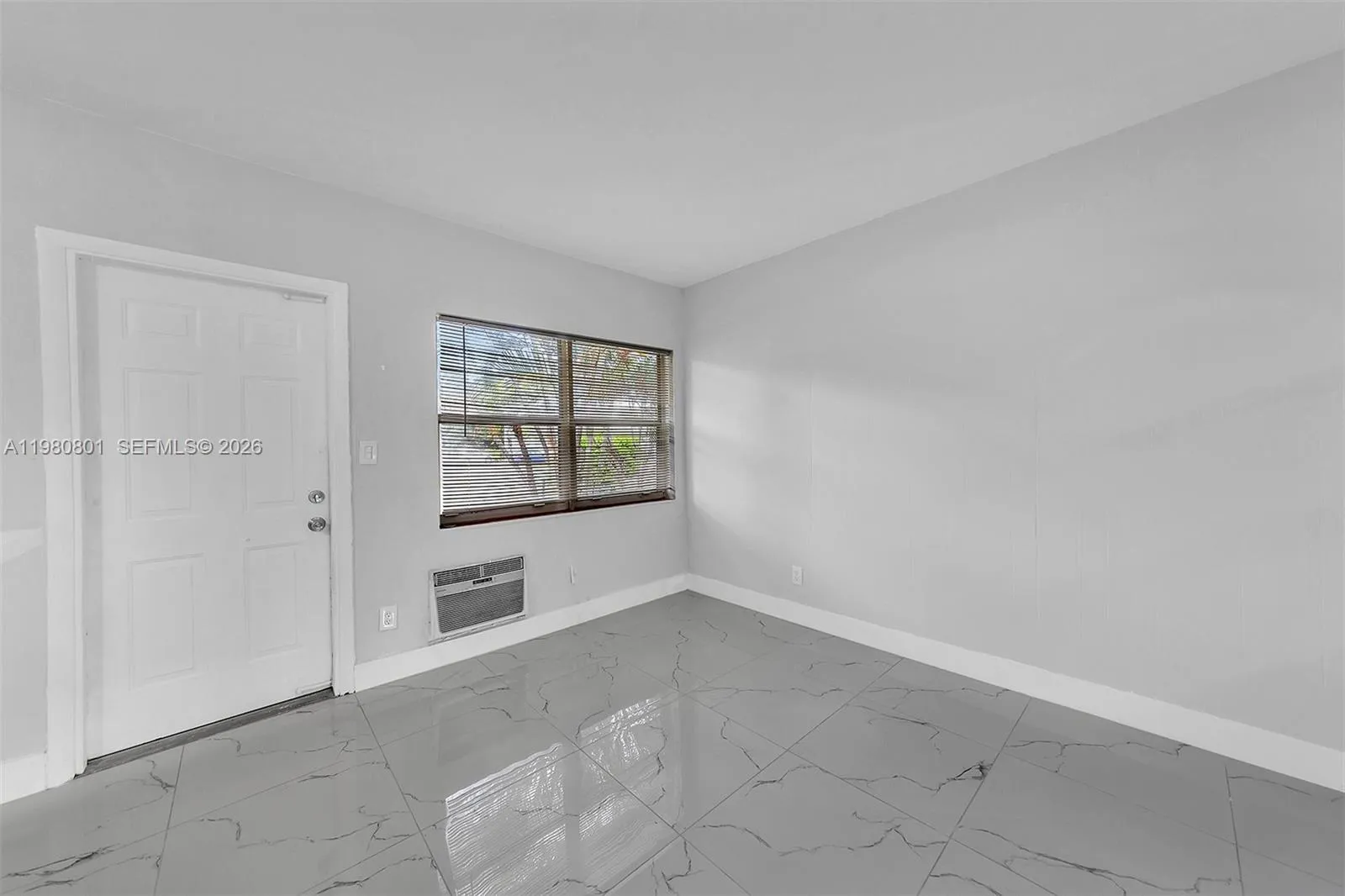 1229 Miami Rd 3, Fort Lauderdale, Florida 33316, Fort Lauderdale, Florida 33316, 1 Bedroom Bedrooms, ,1 BathroomBathrooms,Residential Lease,For Rent,1229 Miami Rd 3, Fort Lauderdale, Florida 33316,A11980801