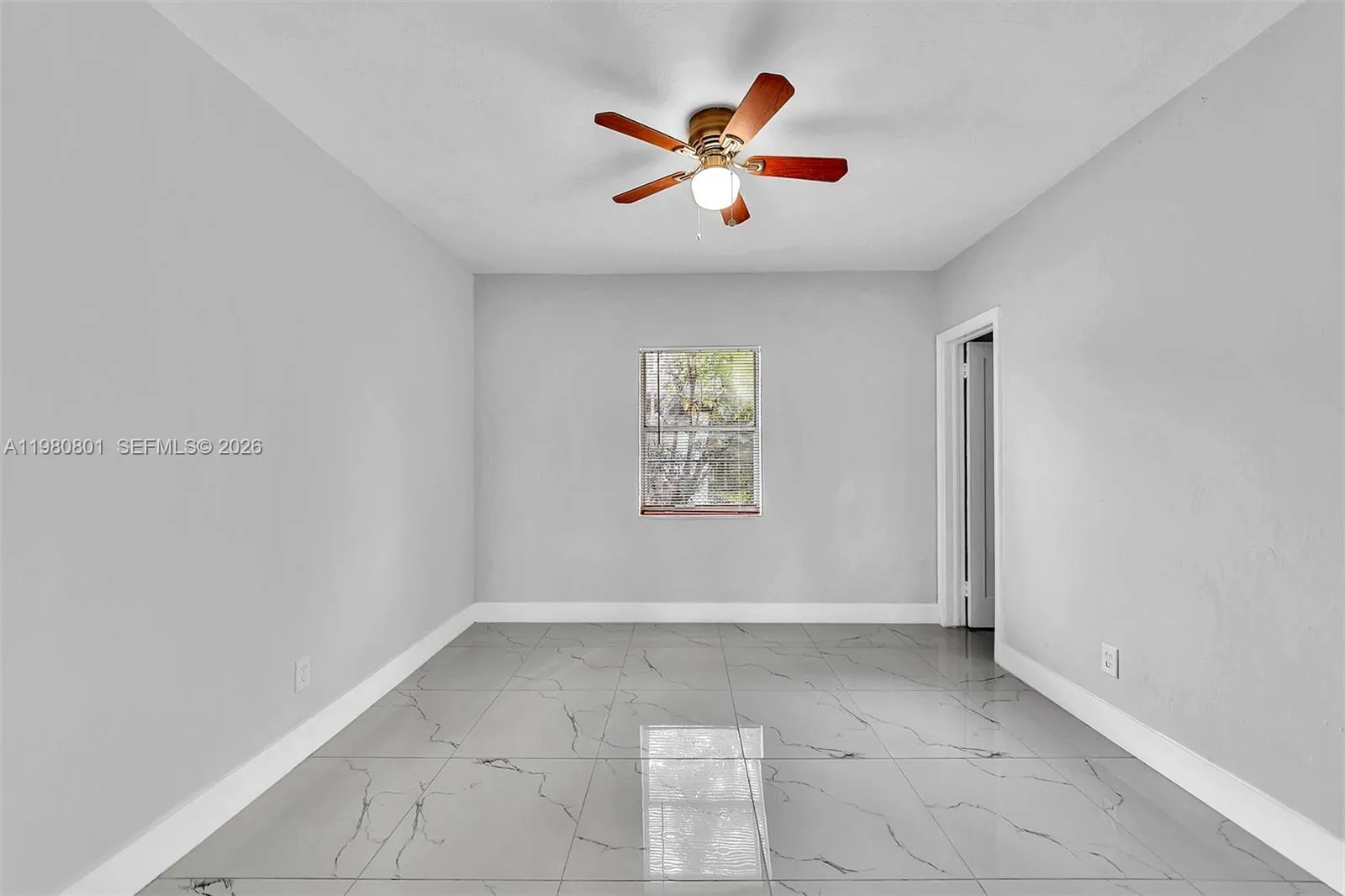 1229 Miami Rd 3, Fort Lauderdale, Florida 33316, Fort Lauderdale, Florida 33316, 1 Bedroom Bedrooms, ,1 BathroomBathrooms,Residential Lease,For Rent,1229 Miami Rd 3, Fort Lauderdale, Florida 33316,A11980801