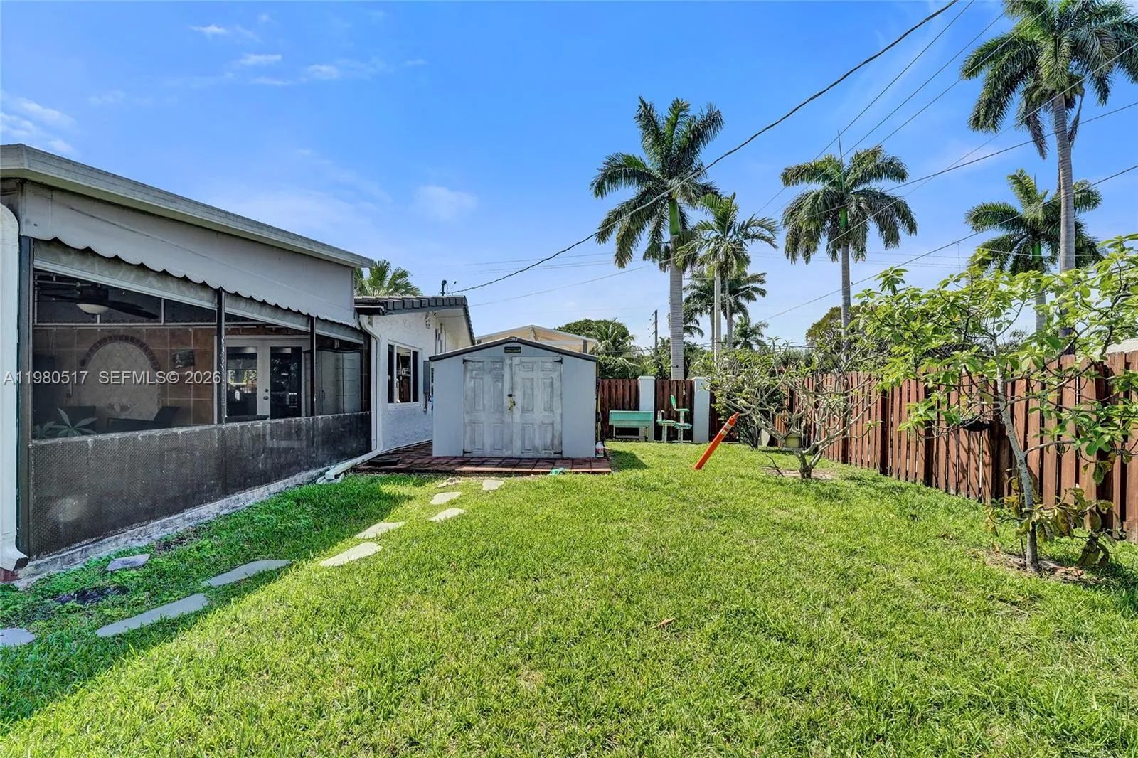 1015 S 14th Ave, Hollywood, Florida 33020, Hollywood, Florida 33020, 3 Bedrooms Bedrooms, ,4 BathroomsBathrooms,Residential,For Sale,1015 S 14th Ave, Hollywood, Florida 33020,A11980517