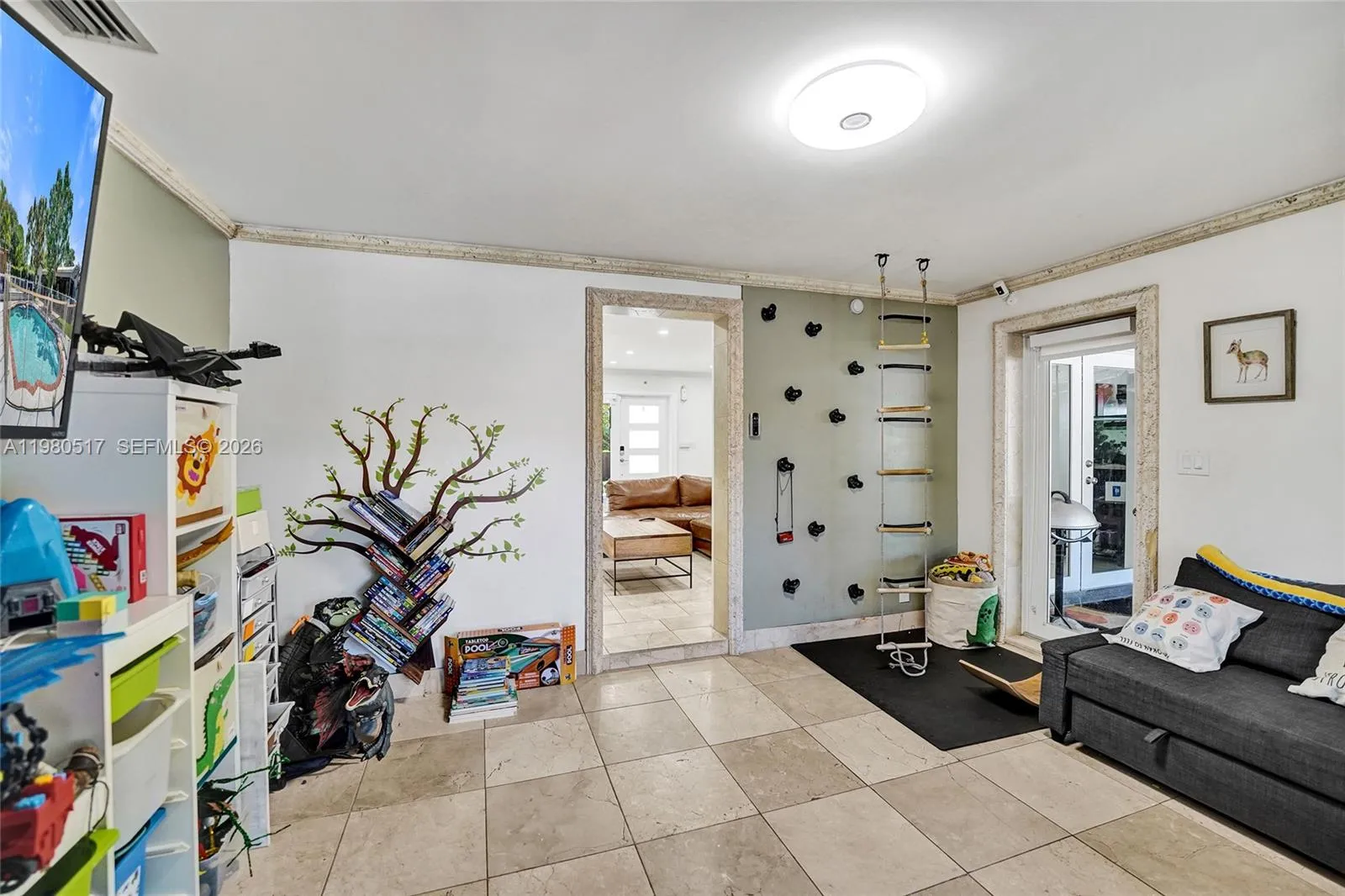 1015 S 14th Ave, Hollywood, Florida 33020, Hollywood, Florida 33020, 3 Bedrooms Bedrooms, ,4 BathroomsBathrooms,Residential,For Sale,1015 S 14th Ave, Hollywood, Florida 33020,A11980517