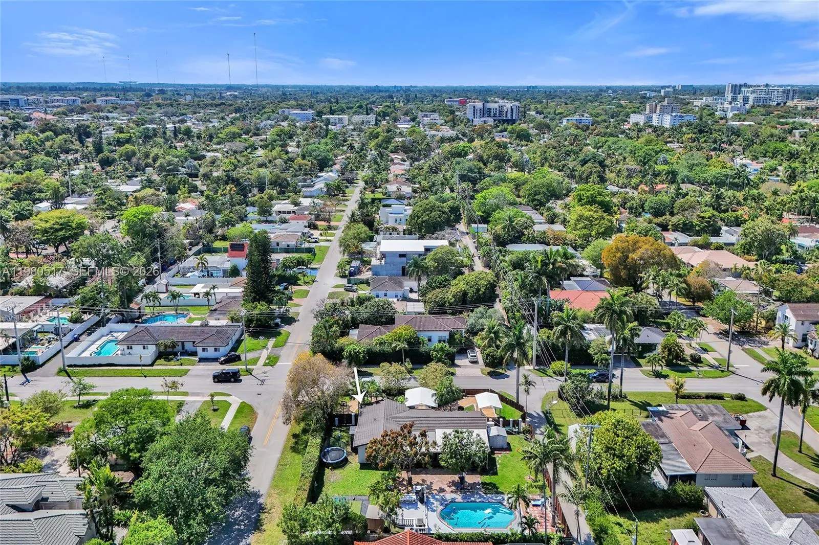 1015 S 14th Ave, Hollywood, Florida 33020, Hollywood, Florida 33020, 3 Bedrooms Bedrooms, ,4 BathroomsBathrooms,Residential,For Sale,1015 S 14th Ave, Hollywood, Florida 33020,A11980517