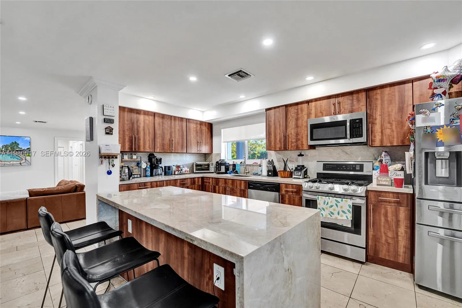 1015 S 14th Ave, Hollywood, Florida 33020, Hollywood, Florida 33020, 3 Bedrooms Bedrooms, ,4 BathroomsBathrooms,Residential,For Sale,1015 S 14th Ave, Hollywood, Florida 33020,A11980517