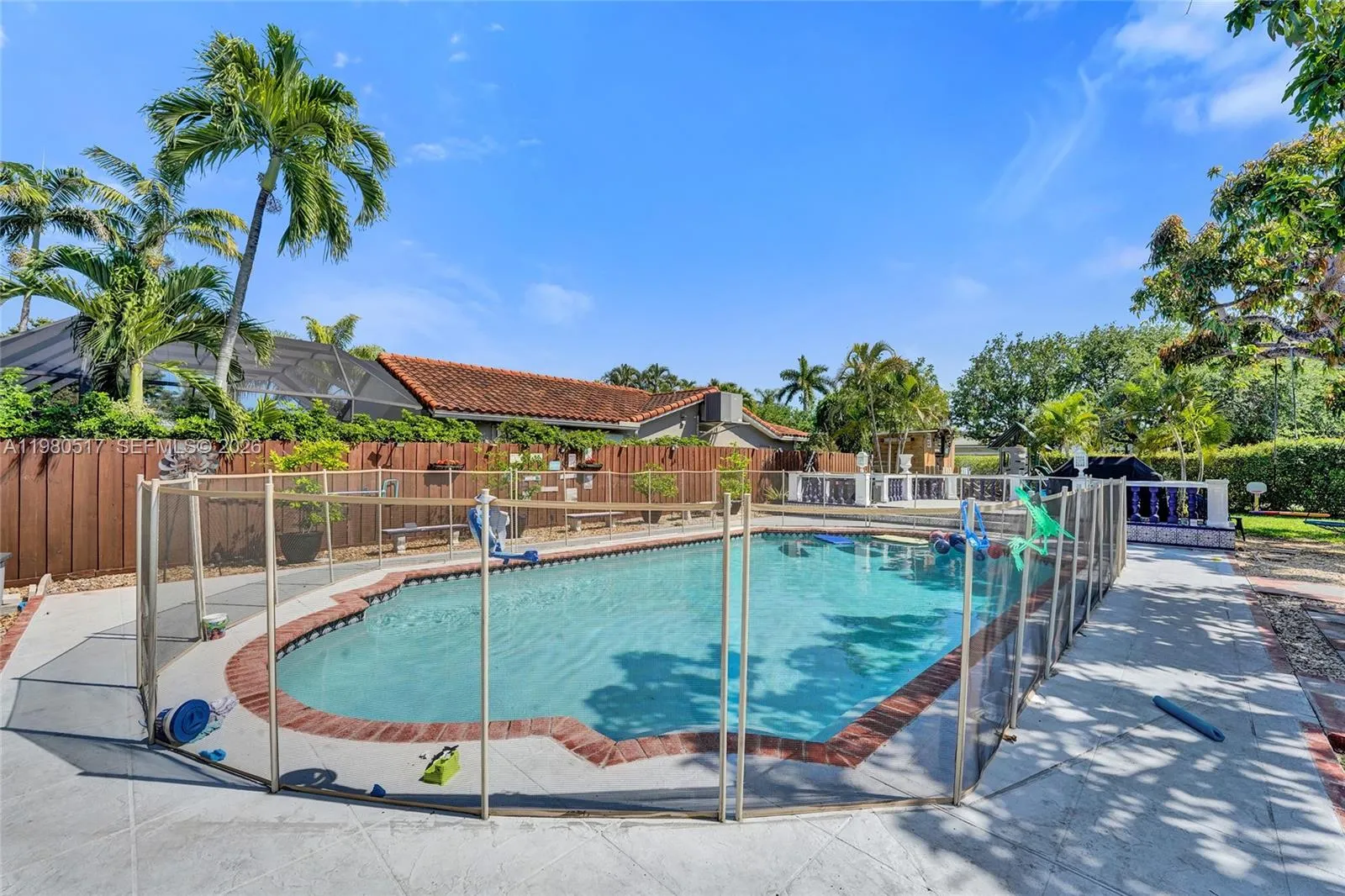 1015 S 14th Ave, Hollywood, Florida 33020, Hollywood, Florida 33020, 3 Bedrooms Bedrooms, ,4 BathroomsBathrooms,Residential,For Sale,1015 S 14th Ave, Hollywood, Florida 33020,A11980517