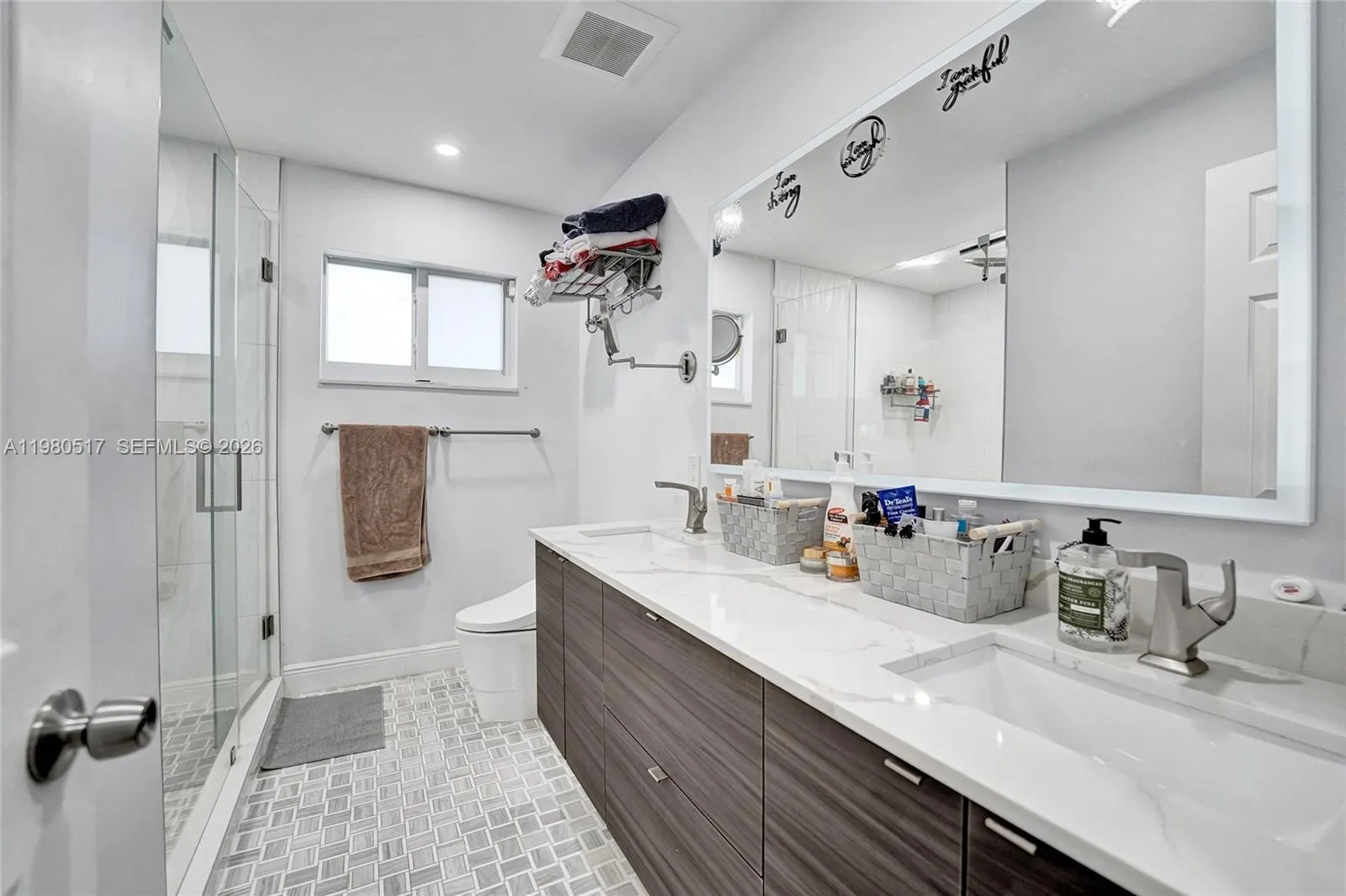 1015 S 14th Ave, Hollywood, Florida 33020, Hollywood, Florida 33020, 3 Bedrooms Bedrooms, ,4 BathroomsBathrooms,Residential,For Sale,1015 S 14th Ave, Hollywood, Florida 33020,A11980517