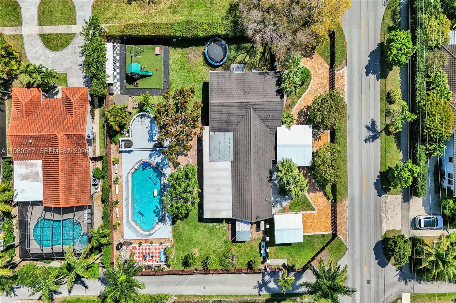 1015 S 14th Ave, Hollywood, Florida 33020, Hollywood, Florida 33020, 3 Bedrooms Bedrooms, ,4 BathroomsBathrooms,Residential,For Sale,1015 S 14th Ave, Hollywood, Florida 33020,A11980517