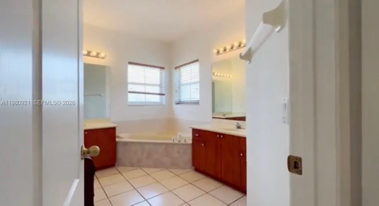 2313 Sw 126th Ave, Miramar, Florida 33027, Miramar, Florida 33027, 4 Bedrooms Bedrooms, ,3 BathroomsBathrooms,Residential,For Sale,2313 Sw 126th Ave, Miramar, Florida 33027,A11980921