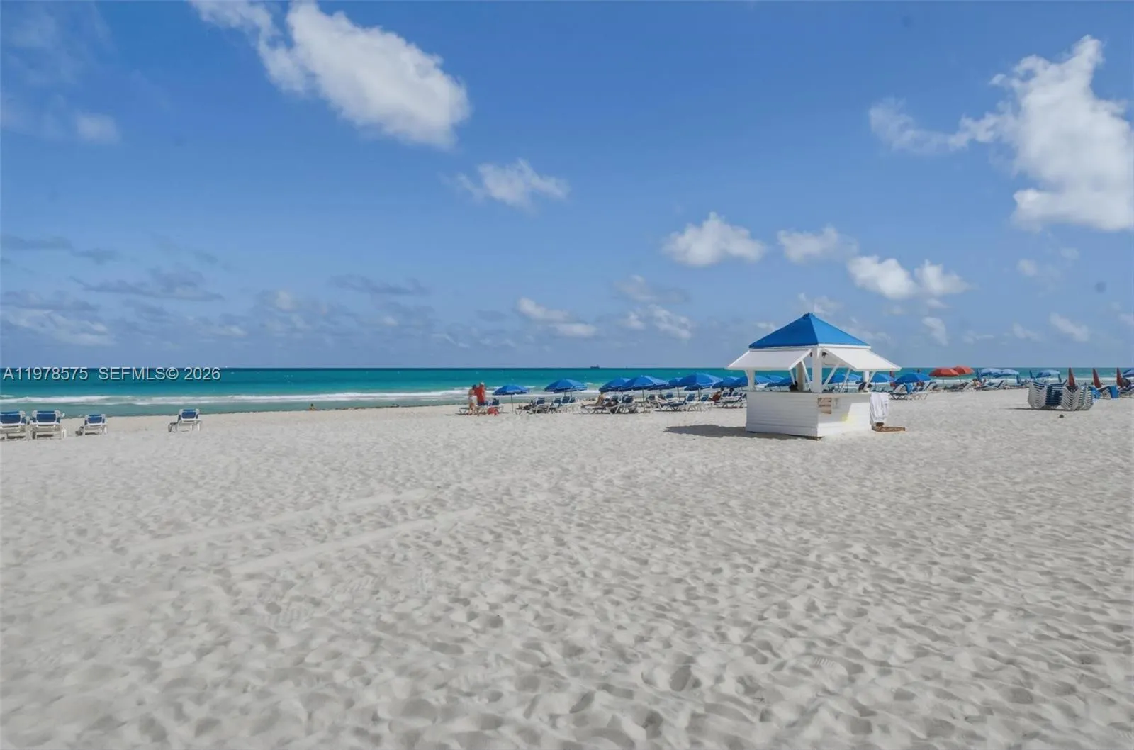 4301 Collins Ave 201, Miami Beach, Florida 33140, Miami Beach, Florida 33140, 2 Bedrooms Bedrooms, ,2 BathroomsBathrooms,Residential,For Sale,4301 Collins Ave 201, Miami Beach, Florida 33140,A11978575