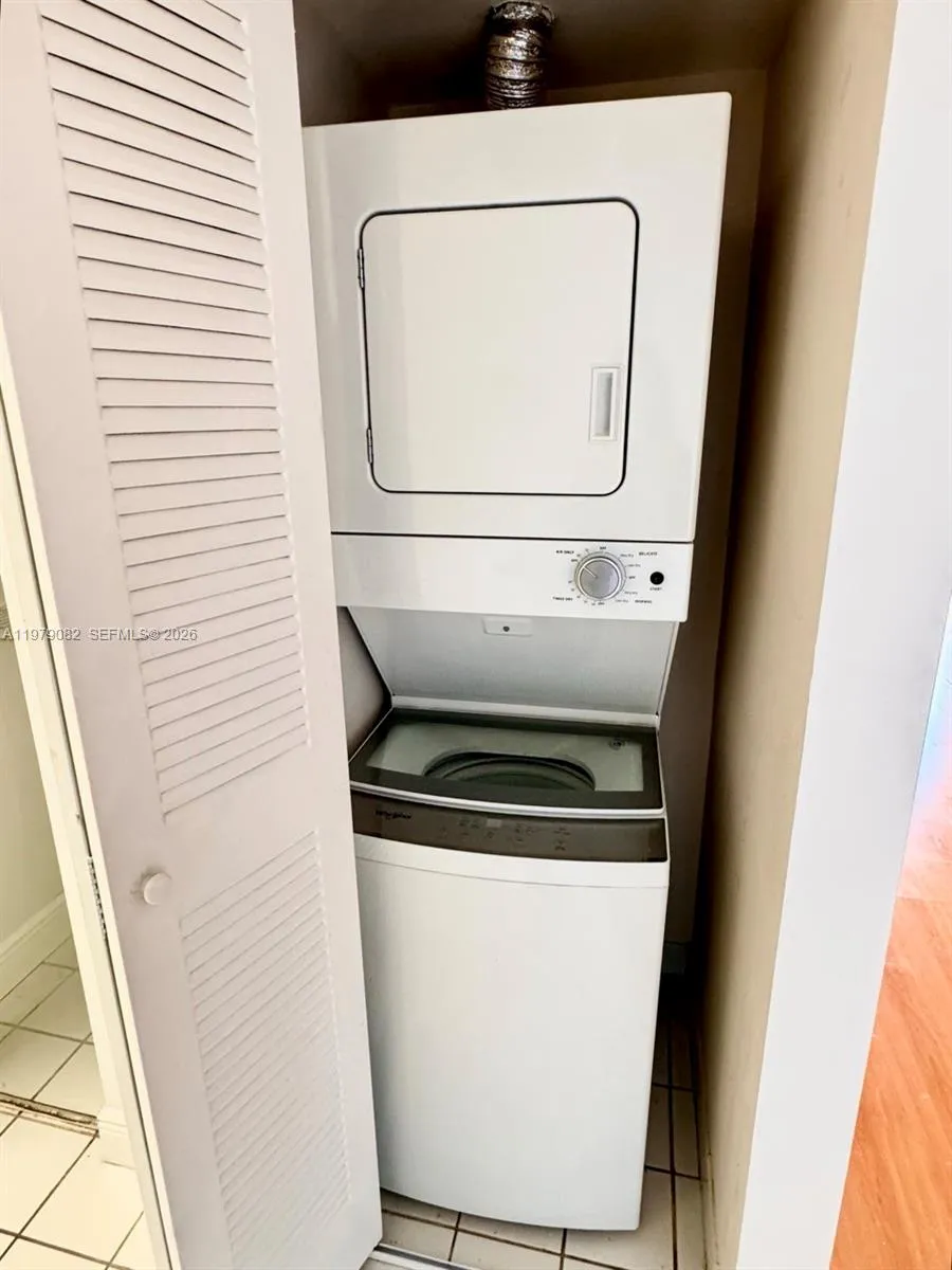 3300 Ne 191st St 1214, Aventura, Florida 33180, Aventura, Florida 33180, 2 Bedrooms Bedrooms, ,2 BathroomsBathrooms,Residential Lease,For Rent,3300 Ne 191st St 1214, Aventura, Florida 33180,A11979082