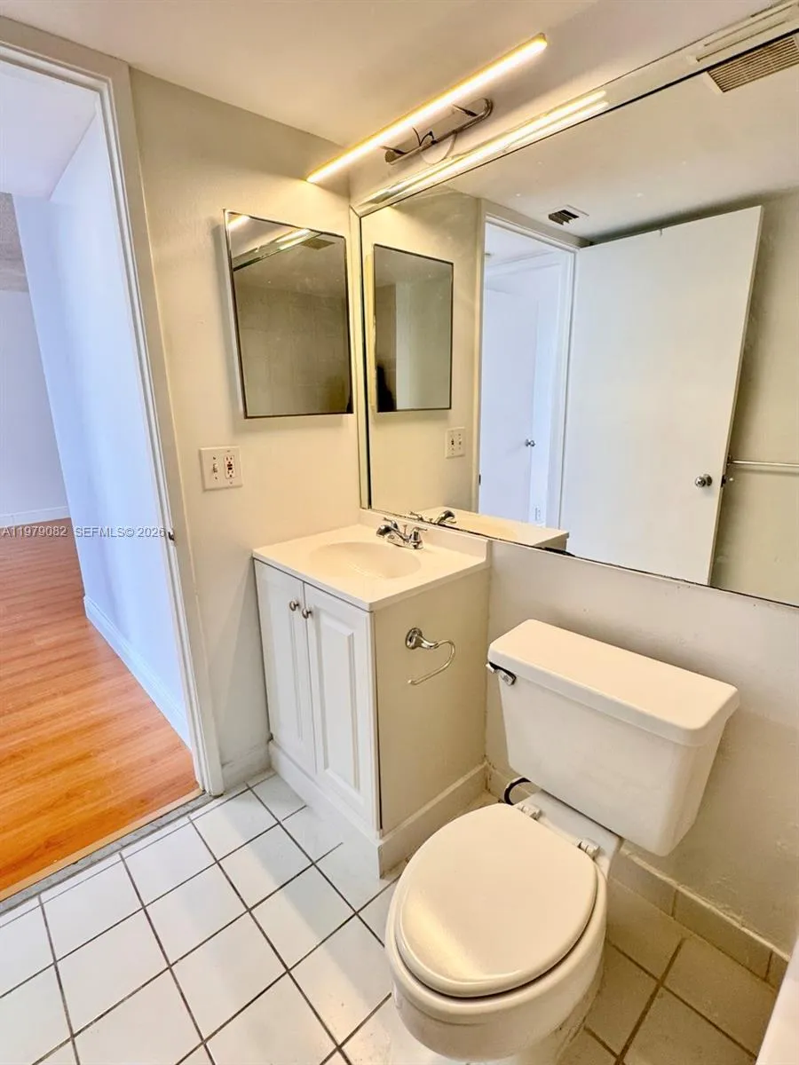 3300 Ne 191st St 1214, Aventura, Florida 33180, Aventura, Florida 33180, 2 Bedrooms Bedrooms, ,2 BathroomsBathrooms,Residential Lease,For Rent,3300 Ne 191st St 1214, Aventura, Florida 33180,A11979082