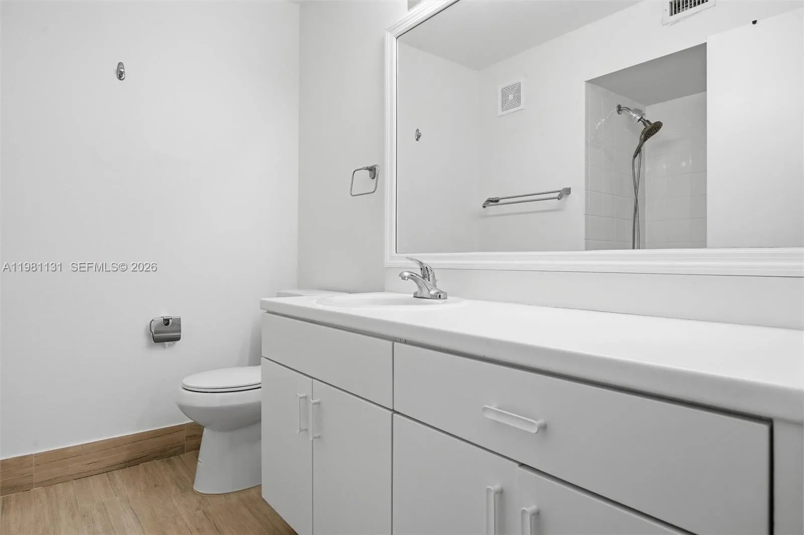 2066 Madeira Dr 2066, Weston, Florida 33327, Weston, Florida 33327, 3 Bedrooms Bedrooms, ,2 BathroomsBathrooms,Residential,For Sale,2066 Madeira Dr 2066, Weston, Florida 33327,A11981131