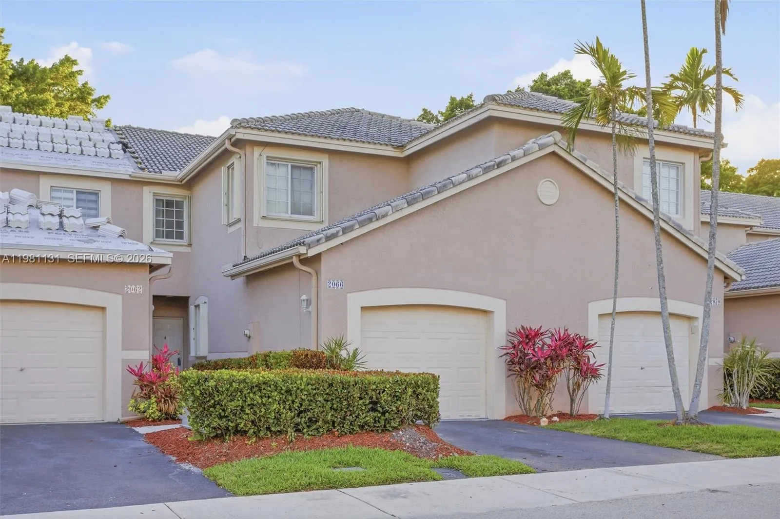 2066 Madeira Dr 2066, Weston, Florida 33327, Weston, Florida 33327, 3 Bedrooms Bedrooms, ,2 BathroomsBathrooms,Residential,For Sale,2066 Madeira Dr 2066, Weston, Florida 33327,A11981131