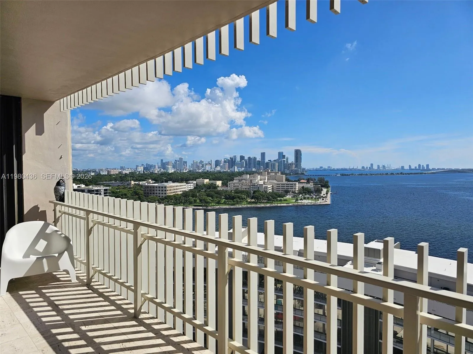 3 Grove Isle Dr C1703, Miami, Florida 33133, Miami, Florida 33133, 2 Bedrooms Bedrooms, ,2 BathroomsBathrooms,Residential Lease,For Rent,3 Grove Isle Dr C1703, Miami, Florida 33133,A11980436