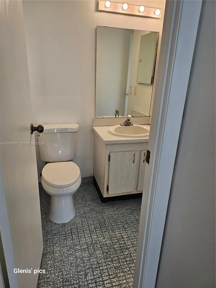20500 W Country Club Dr 716, Aventura, Florida 331, Aventura, Florida 33180, 1 Bedroom Bedrooms, ,1 BathroomBathrooms,Residential Lease,For Rent,20500 W Country Club Dr 716, Aventura, Florida 331,A11980931